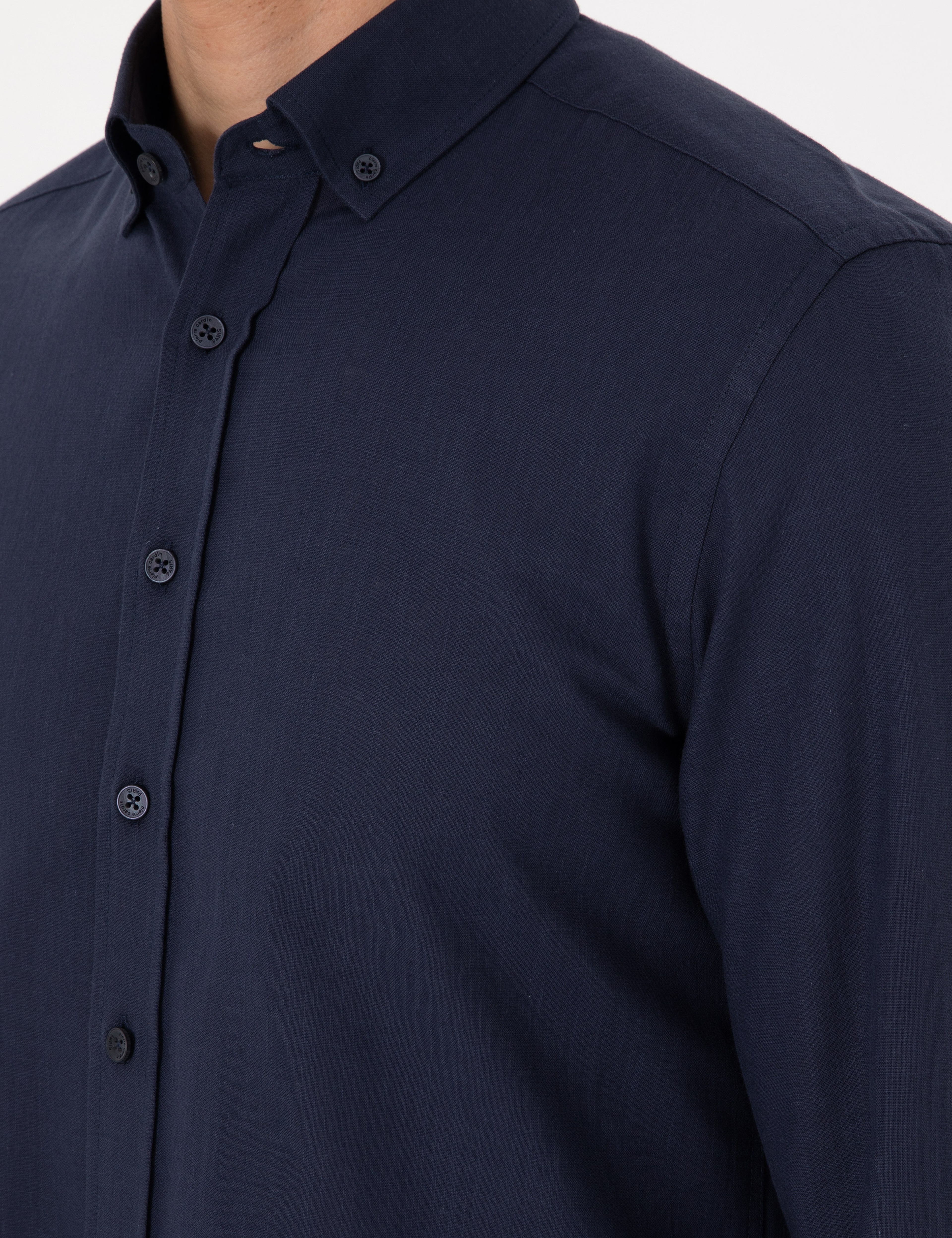 Koyu Lacivert Keten Görünümlü Slim Fit Uzun Kollu Gömlek