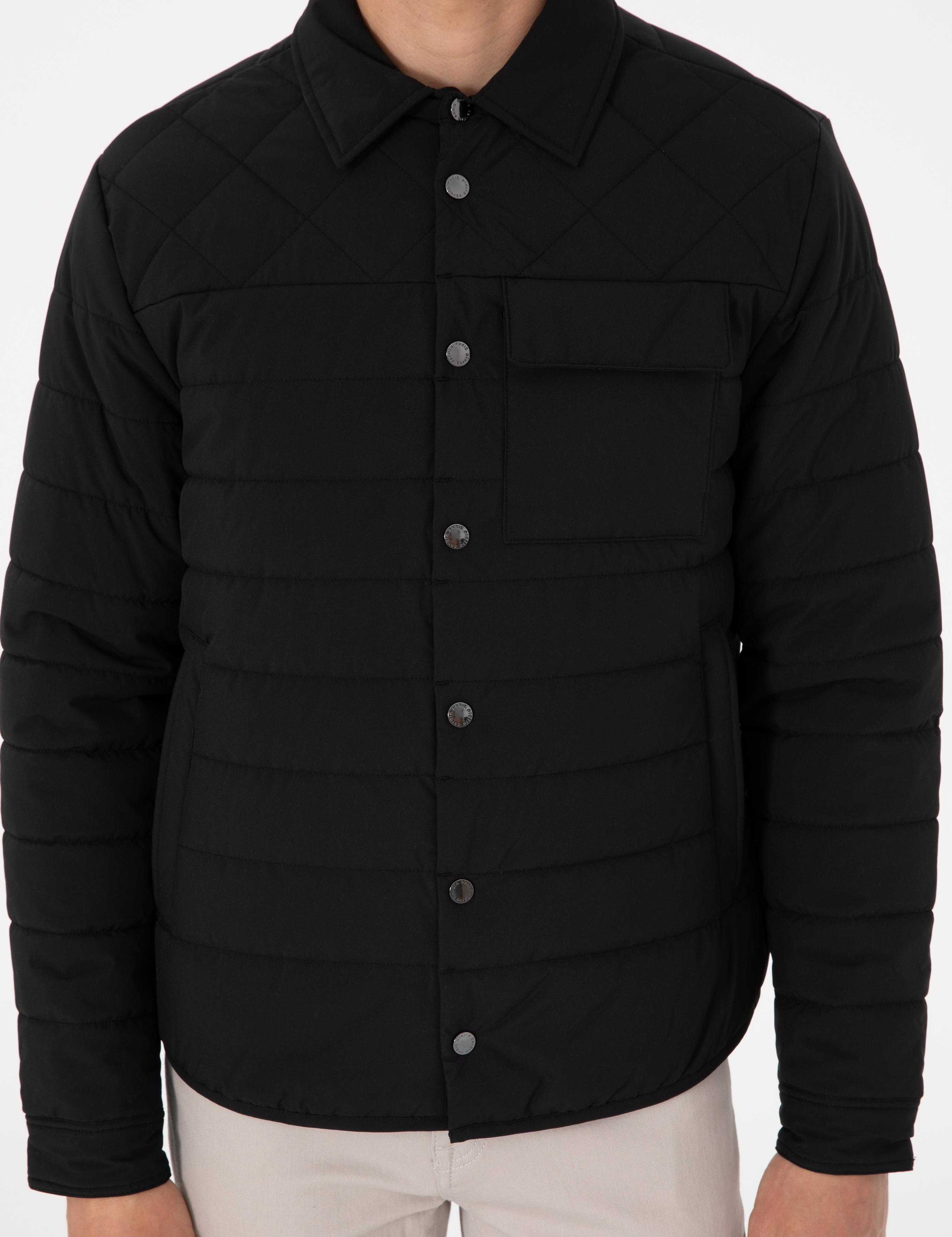 Siyah Gömlek Yaka Kapitone Mont