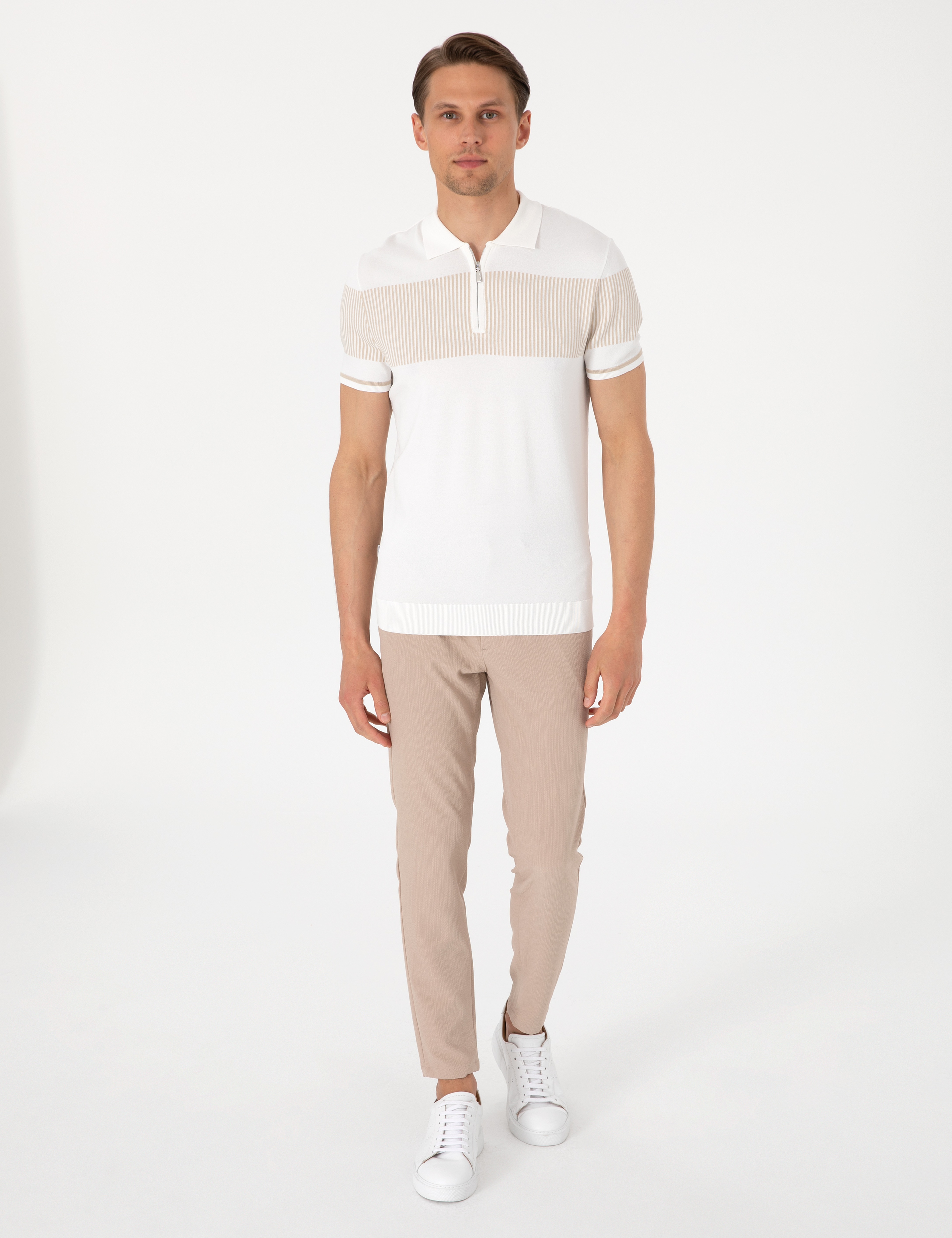 Ekru Slim Fit Fermuarlı Polo Yaka Triko Tişört