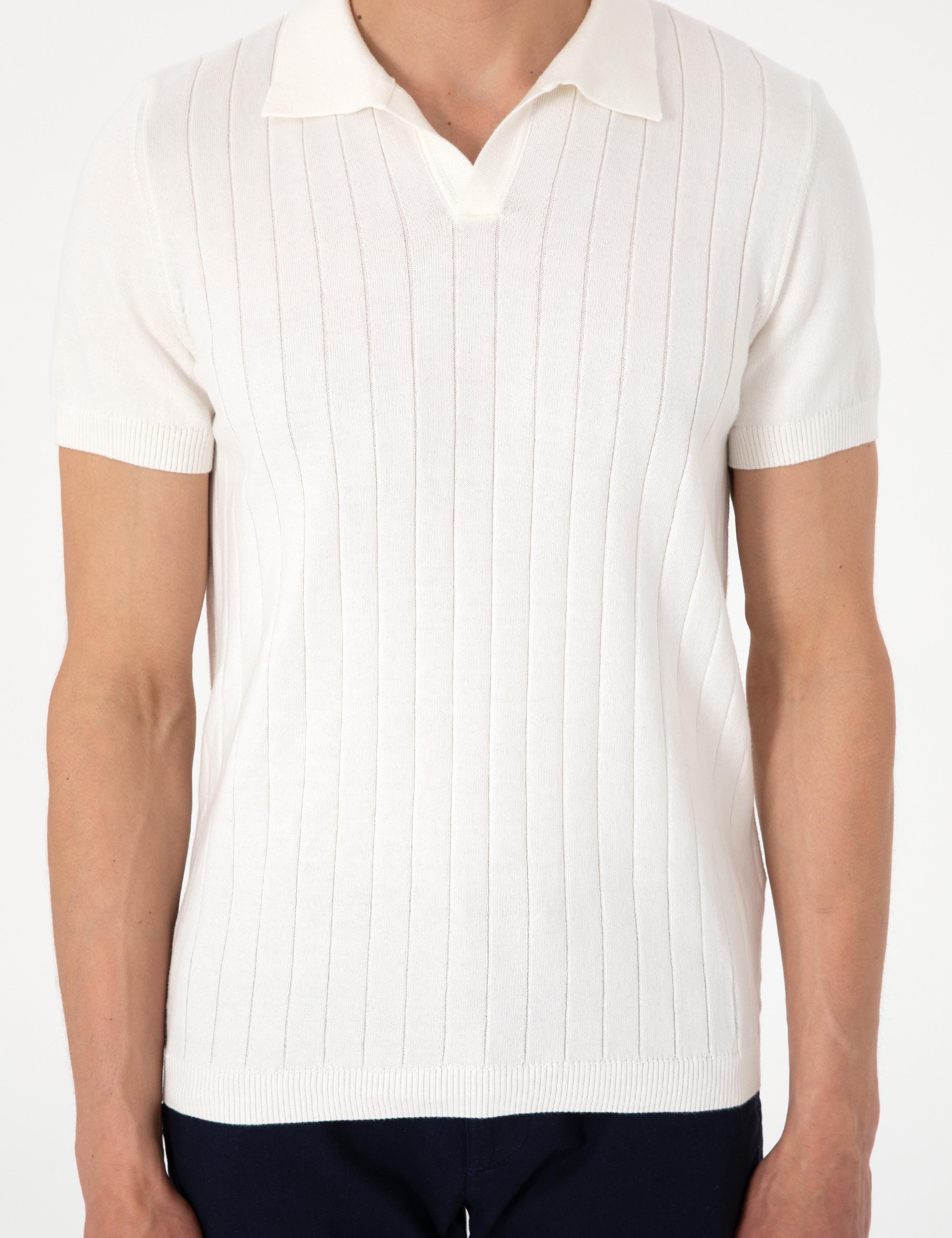 Ekru Slim Fit %100 Pamuk Polo Yaka Triko Tişört