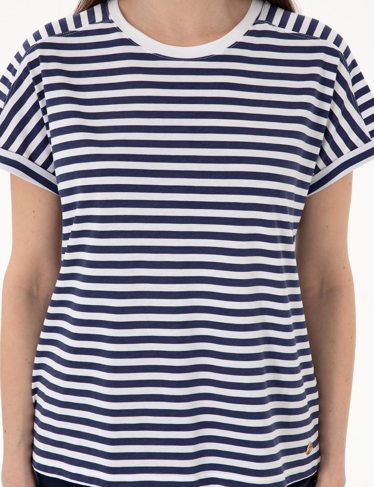 Beyaz Comfort Fit Tişört - 50305758004