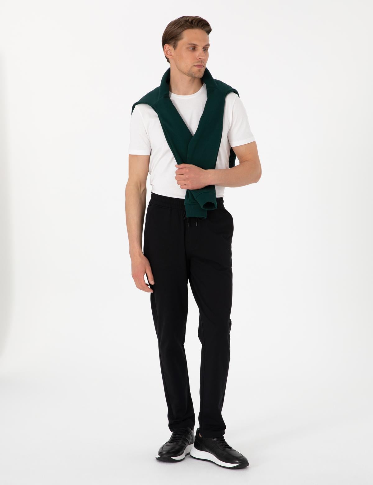 Siyah Slim Fit Eşofman Altı