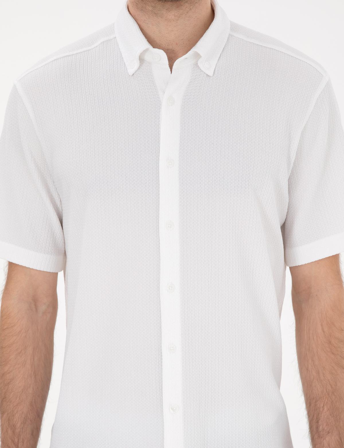 Beyaz Dokulu Rahat Kalıp Kısakollu Gömlek - 50307091014