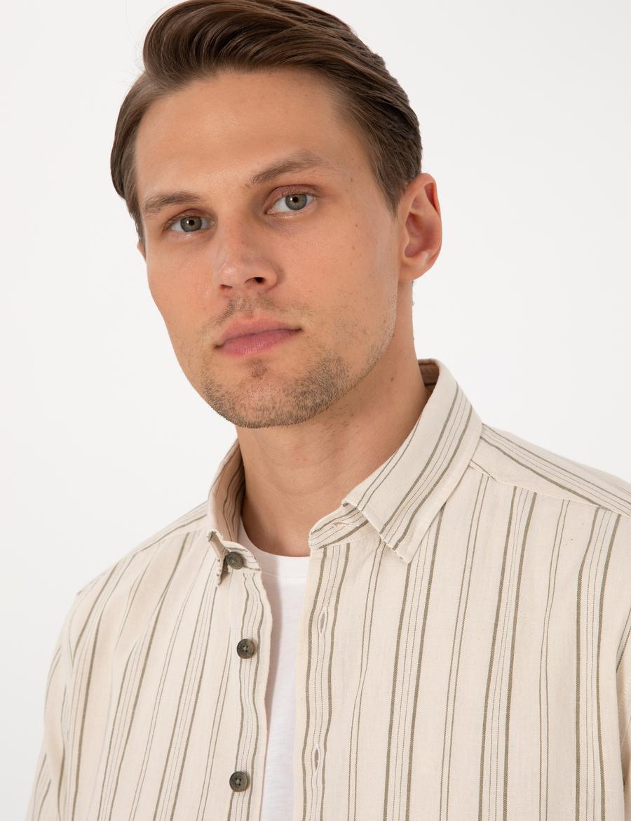 Bej Keten Karışımlı Çizgili Regular Fit Kısa Kollu Gömlek