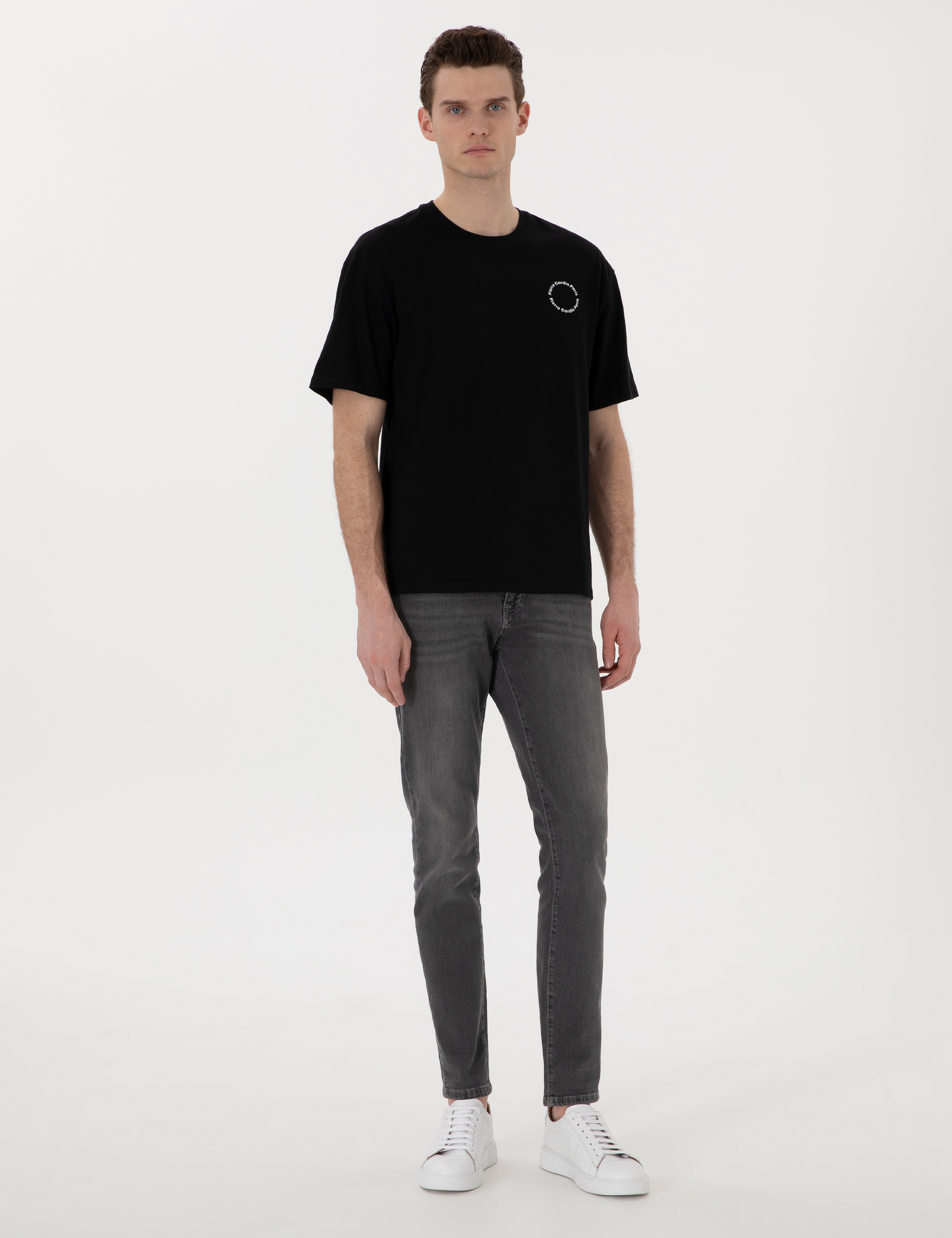 Siyah Comfort Fit Bisiklet Yaka Tişört