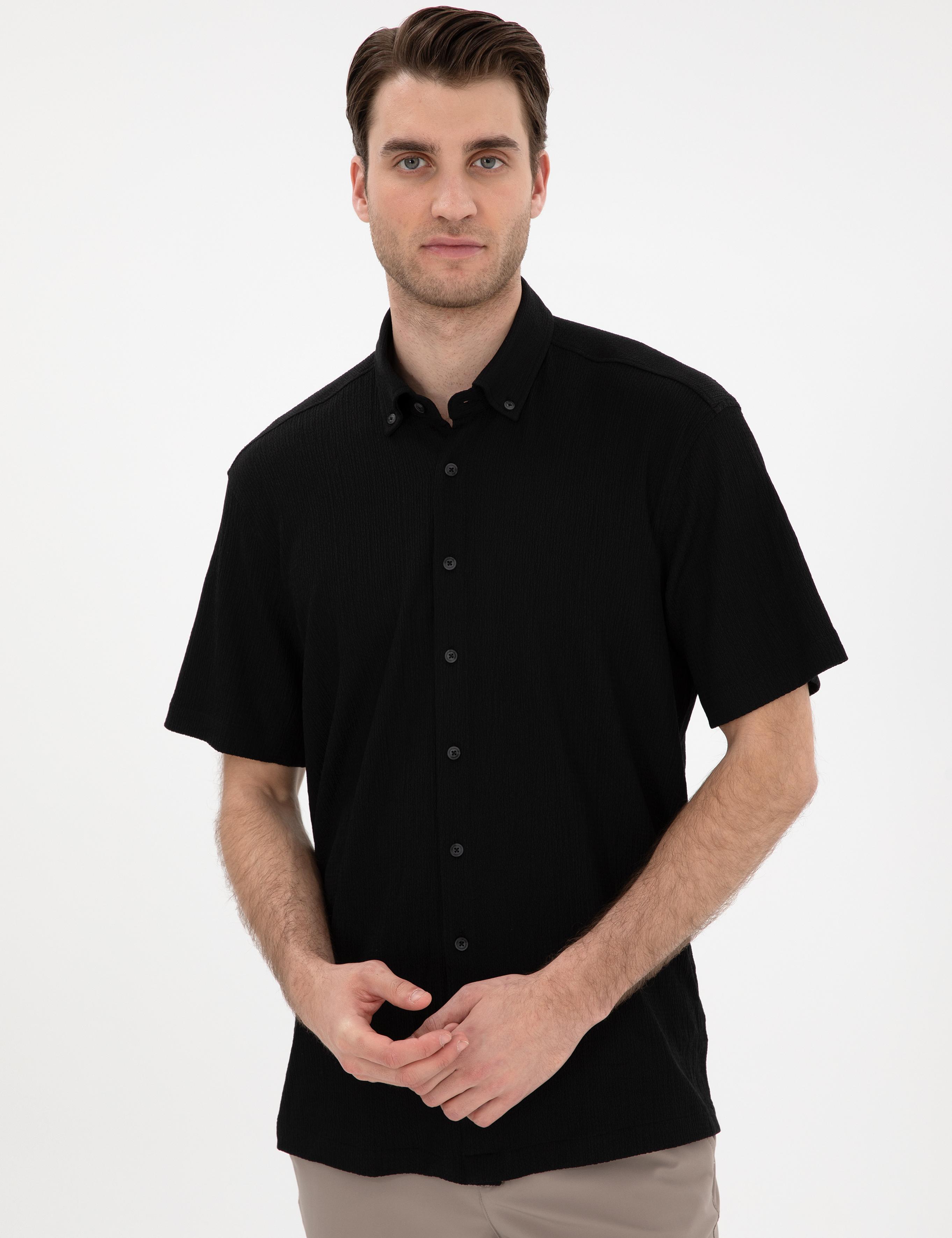 Siyah Comfort Fit Rahat Giyilebilir Kısa Kollu Gömlek