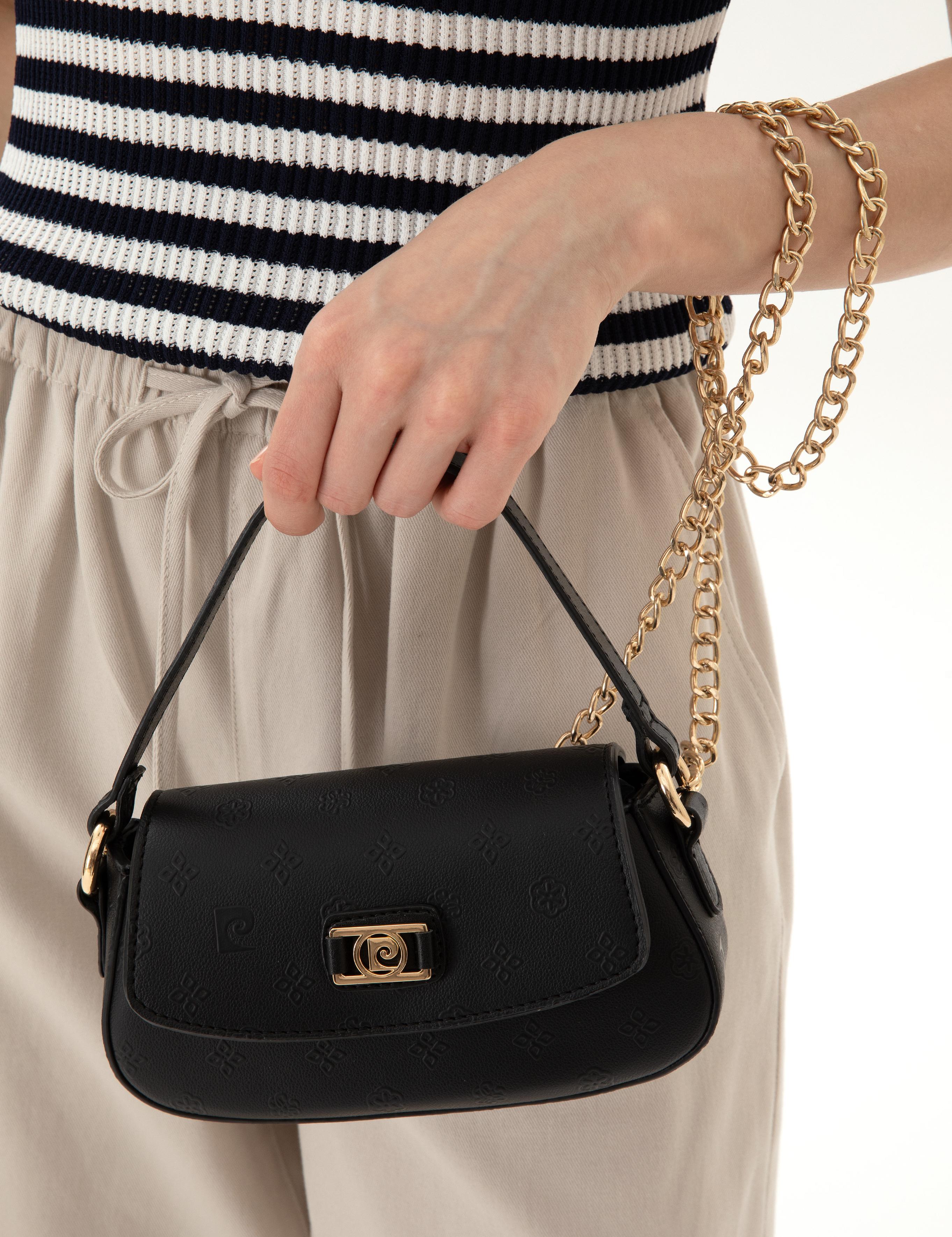 Siyah Omuz Çantası