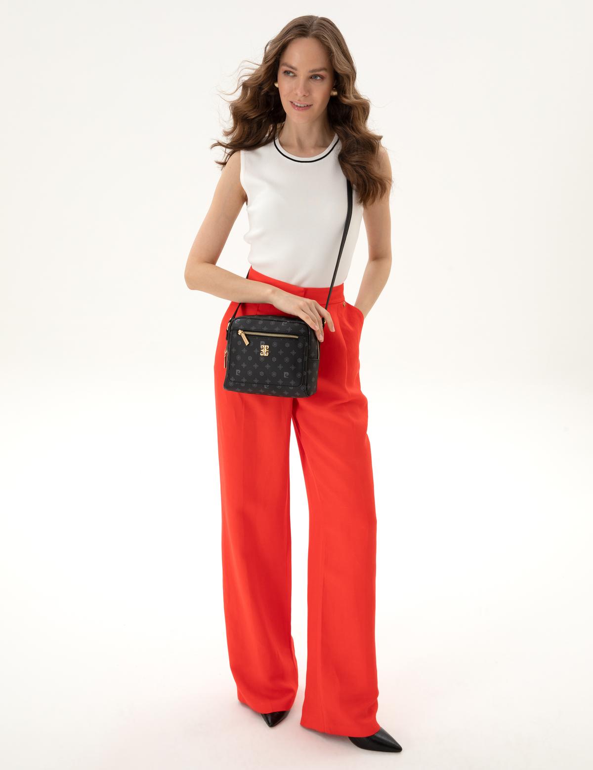 Siyah Çapraz Çanta