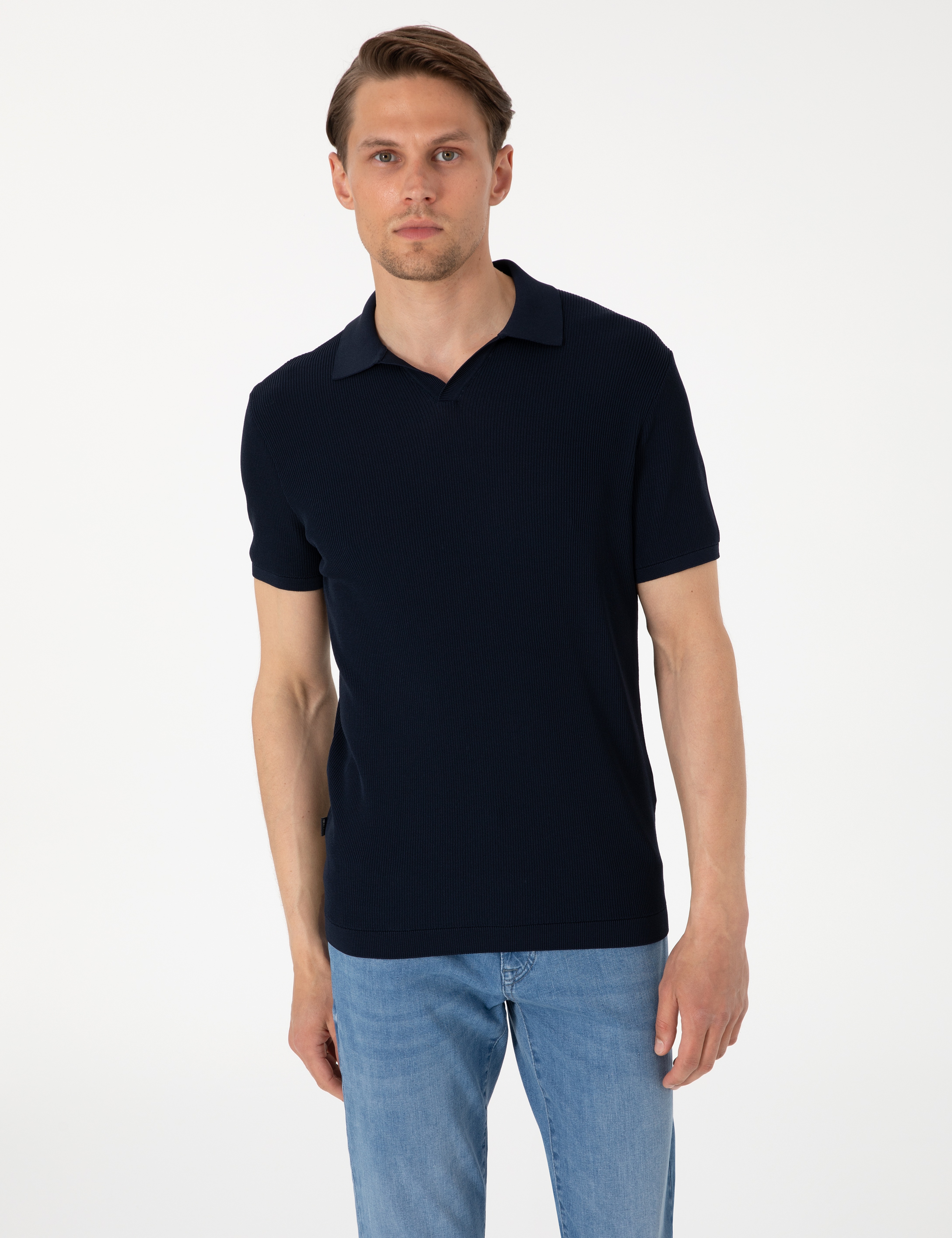 Lacivert Slim Fit Apaş Yaka Triko Tişört - Image 3