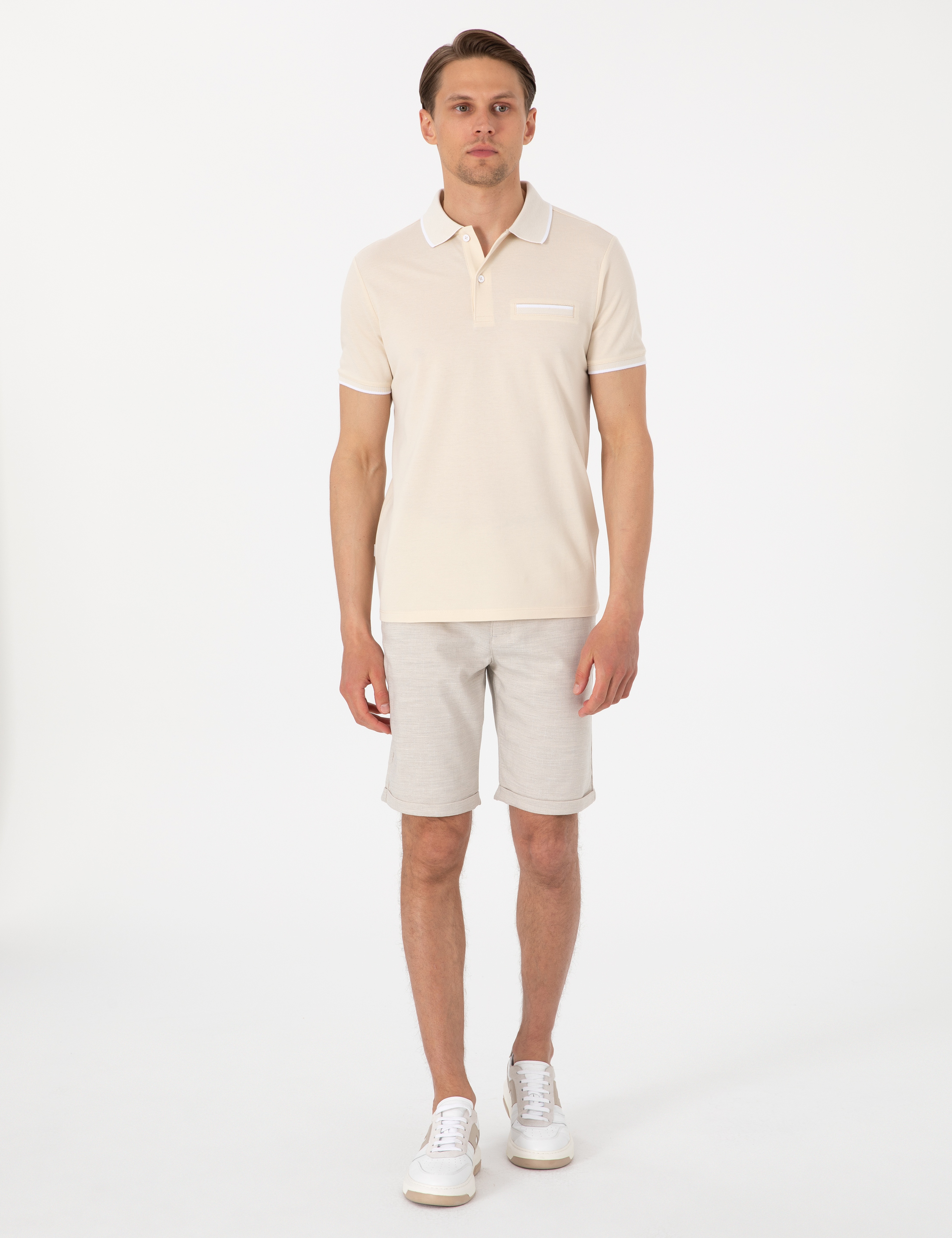 Bej Slim Fit Beli Lastikli Bağcıklı Dokuma Şort - Image 3