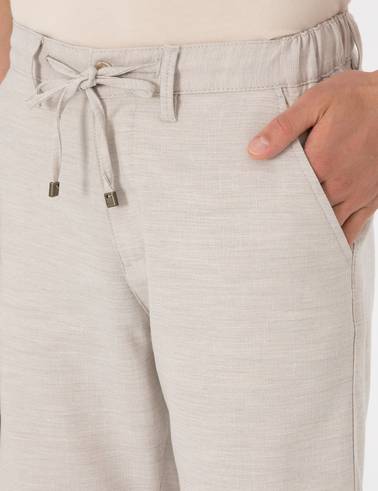 Bej Slim Fit Beli Lastikli Bağcıklı Dokuma Şort