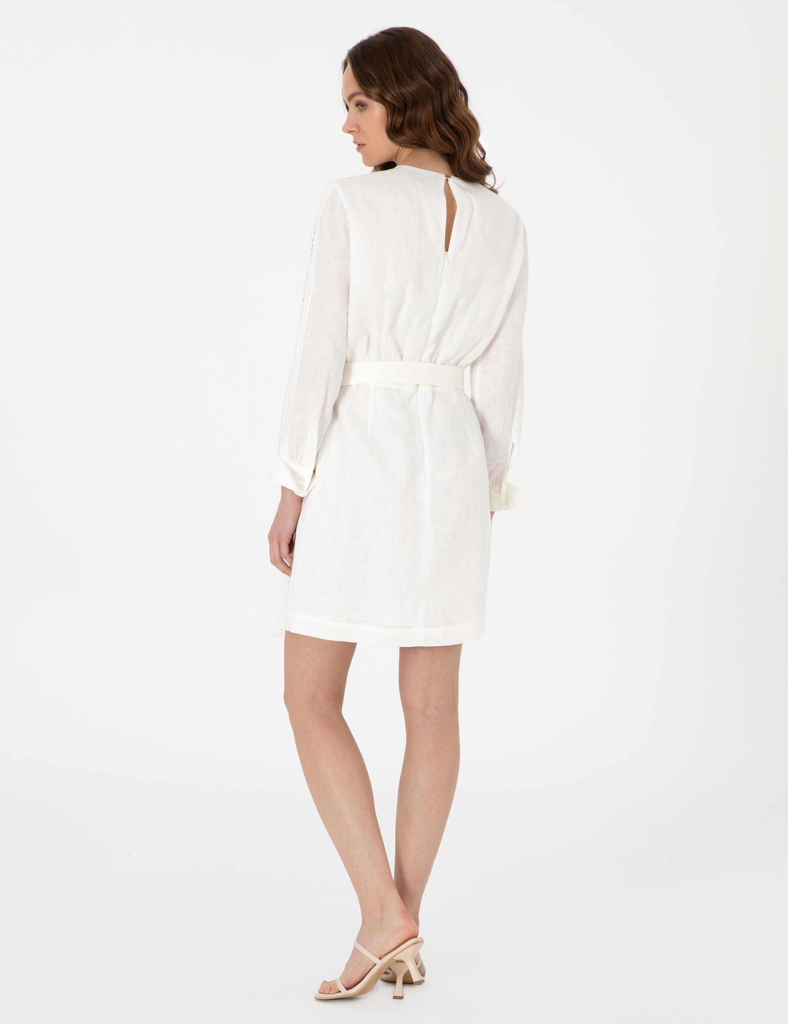 Beyaz Regular Fit Dokuma Elbise