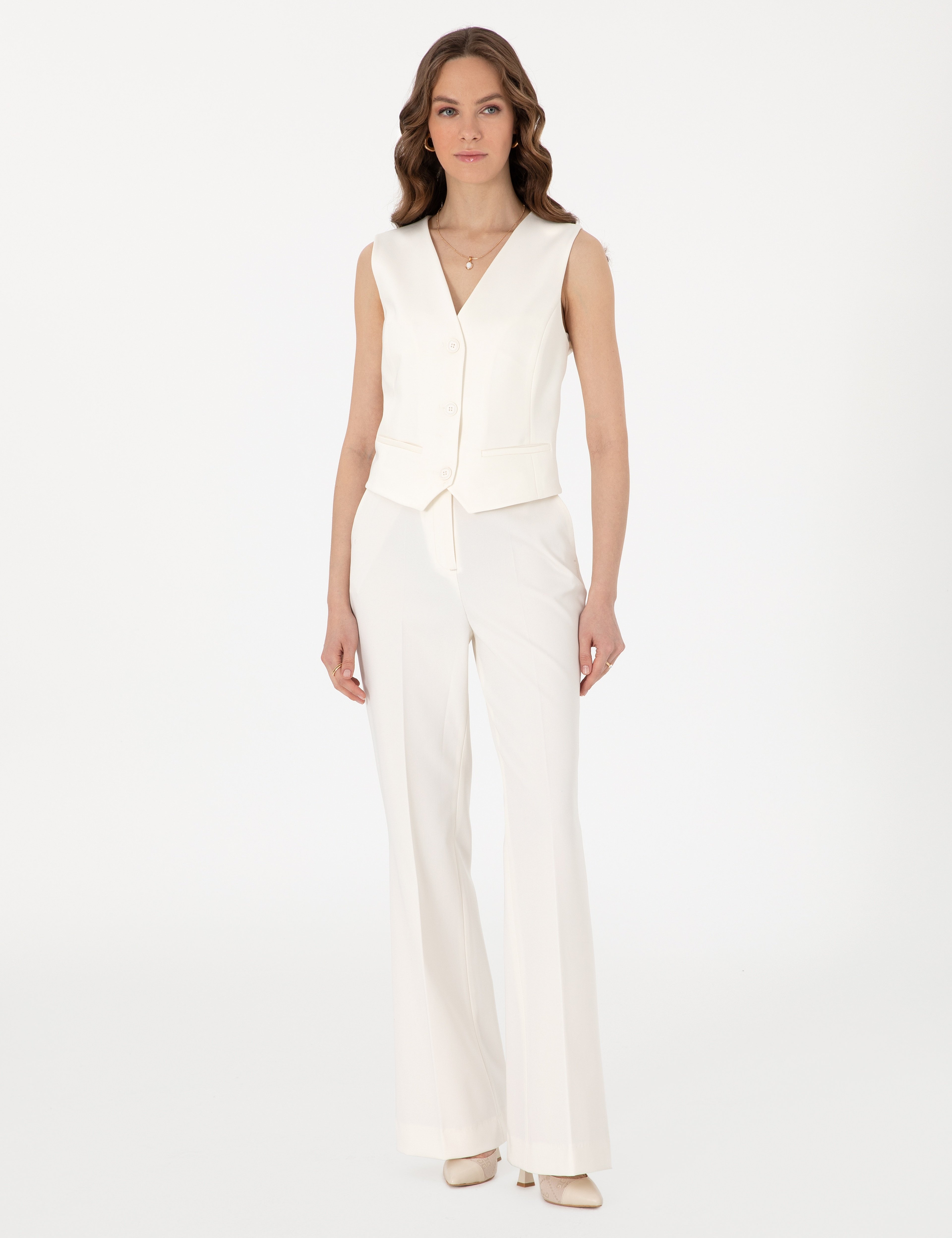 Beyaz Flare Fit Kumaş Pantolon