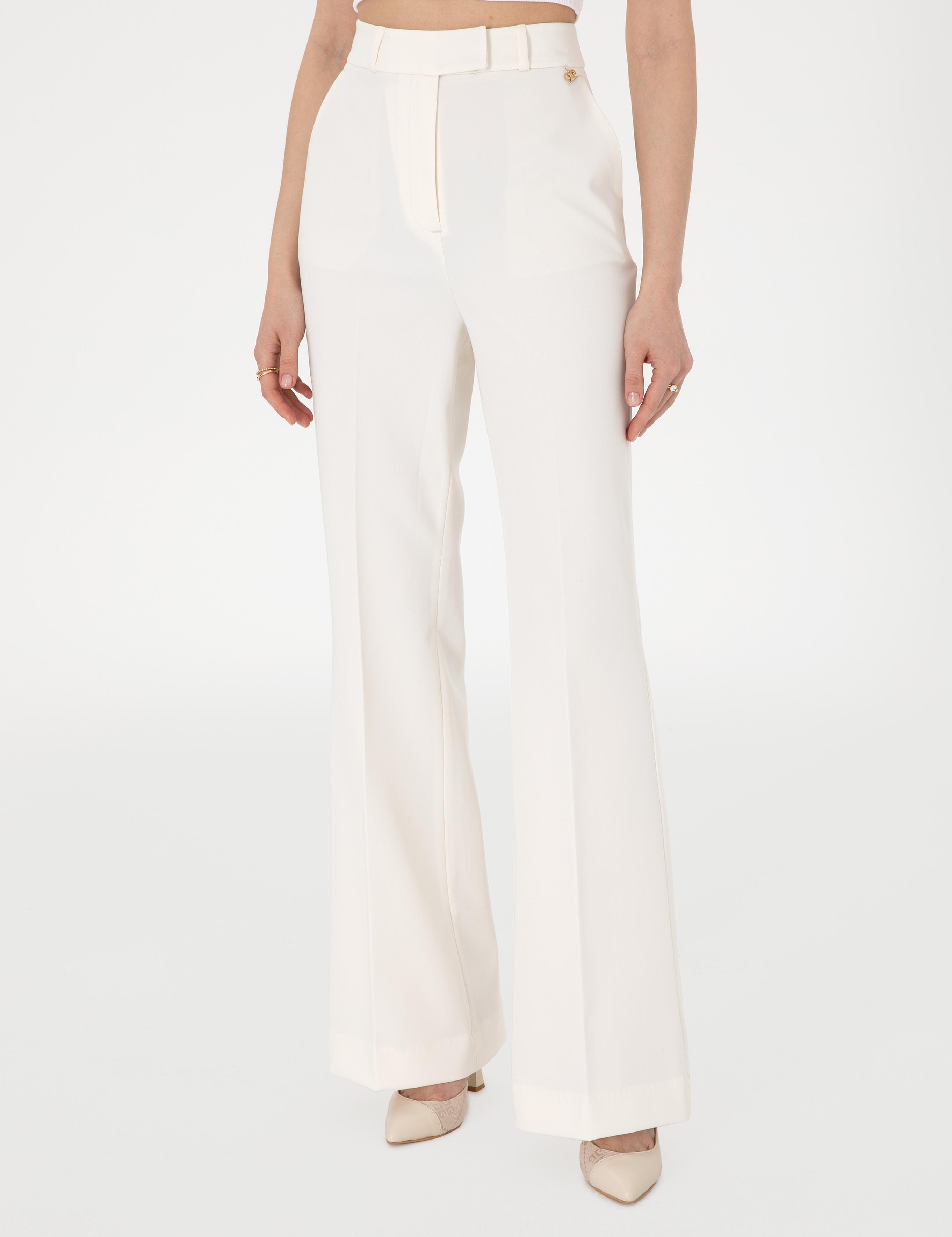 Beyaz Flare Fit Kumaş Pantolon