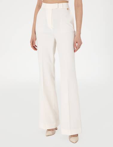 Beyaz Flare Fit Kumaş Pantolon