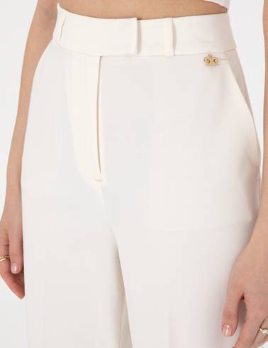 Beyaz Flare Fit Kumaş Pantolon