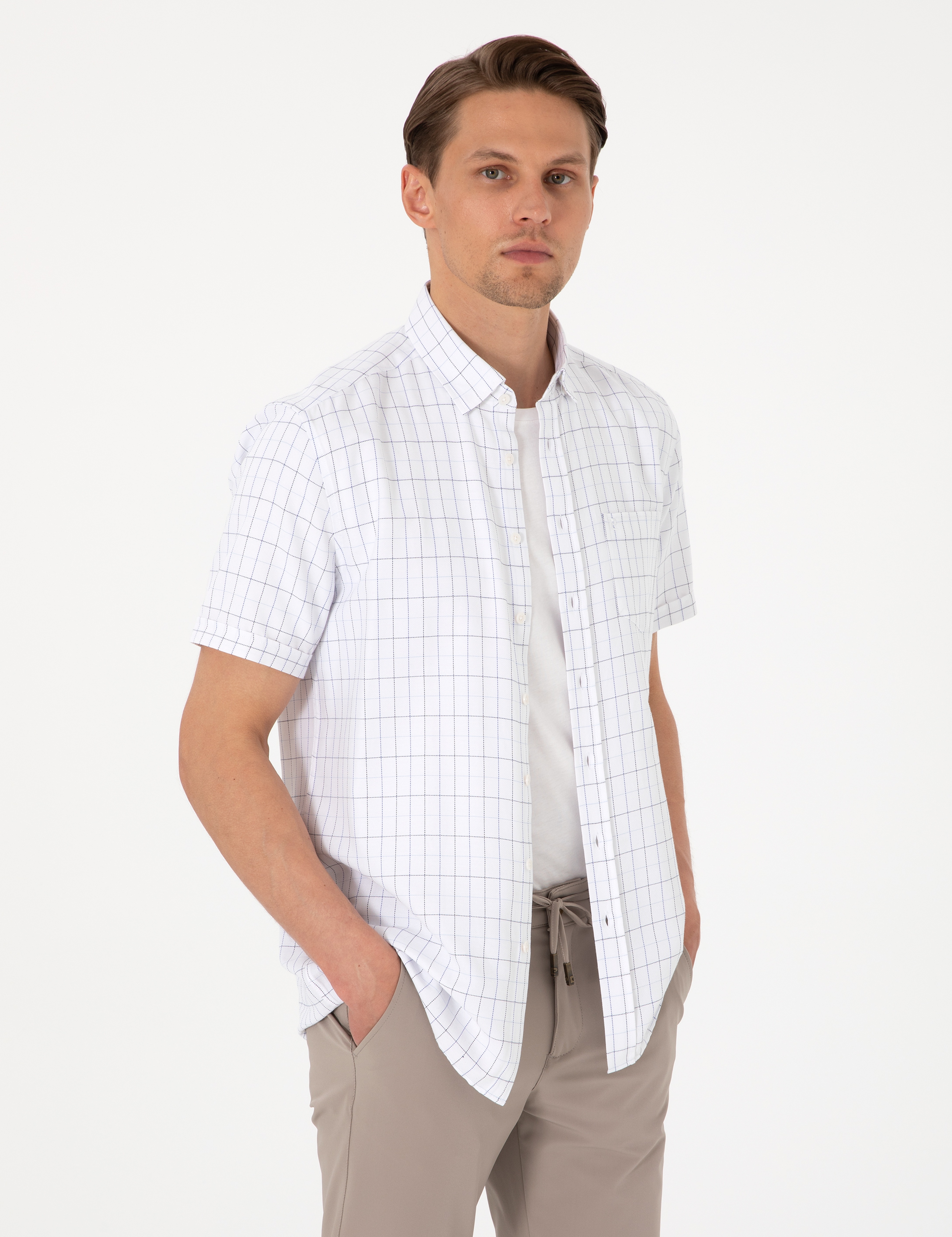 Beyaz Regular Fit Kısa Kollu Gömlek - Image 3