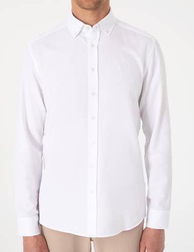 Beyaz Oxford Slim Fit Kolay Ütülenebilir Gömlek