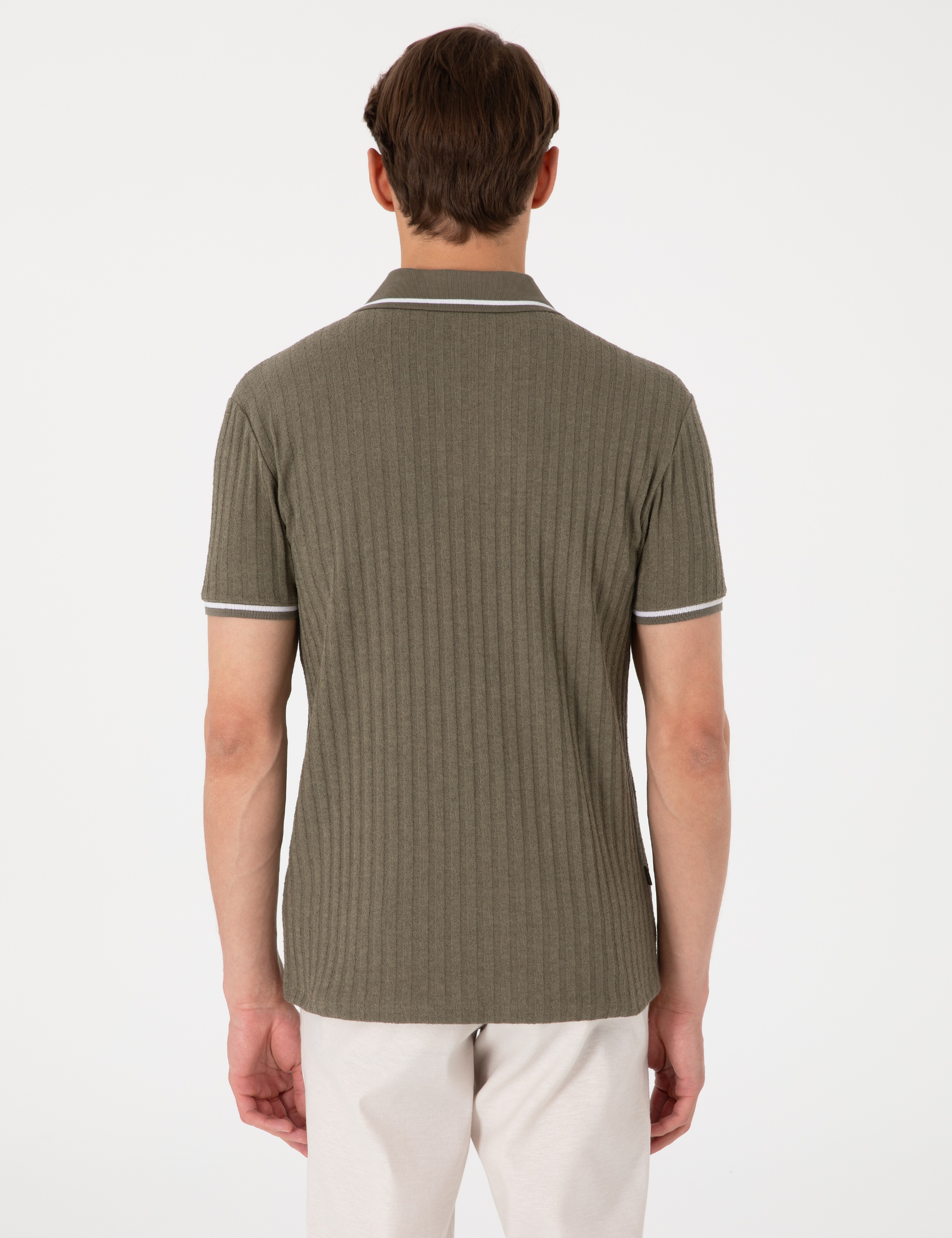 Haki Slim Fit Örme Dokulu Apaş Yaka Tişört - Image 5