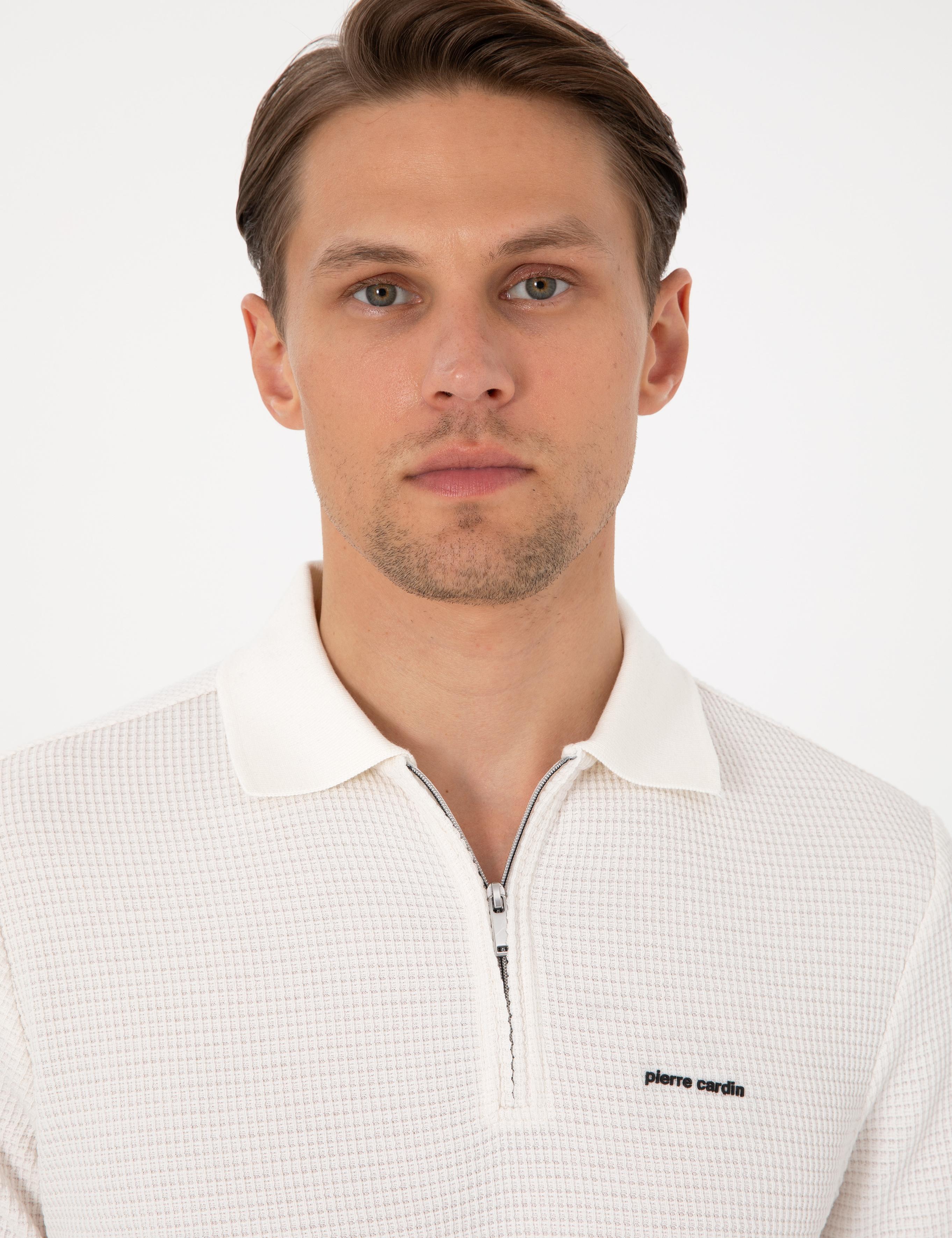 Ekru Slim Fit Örme Dokulu Polo Yaka Tişört