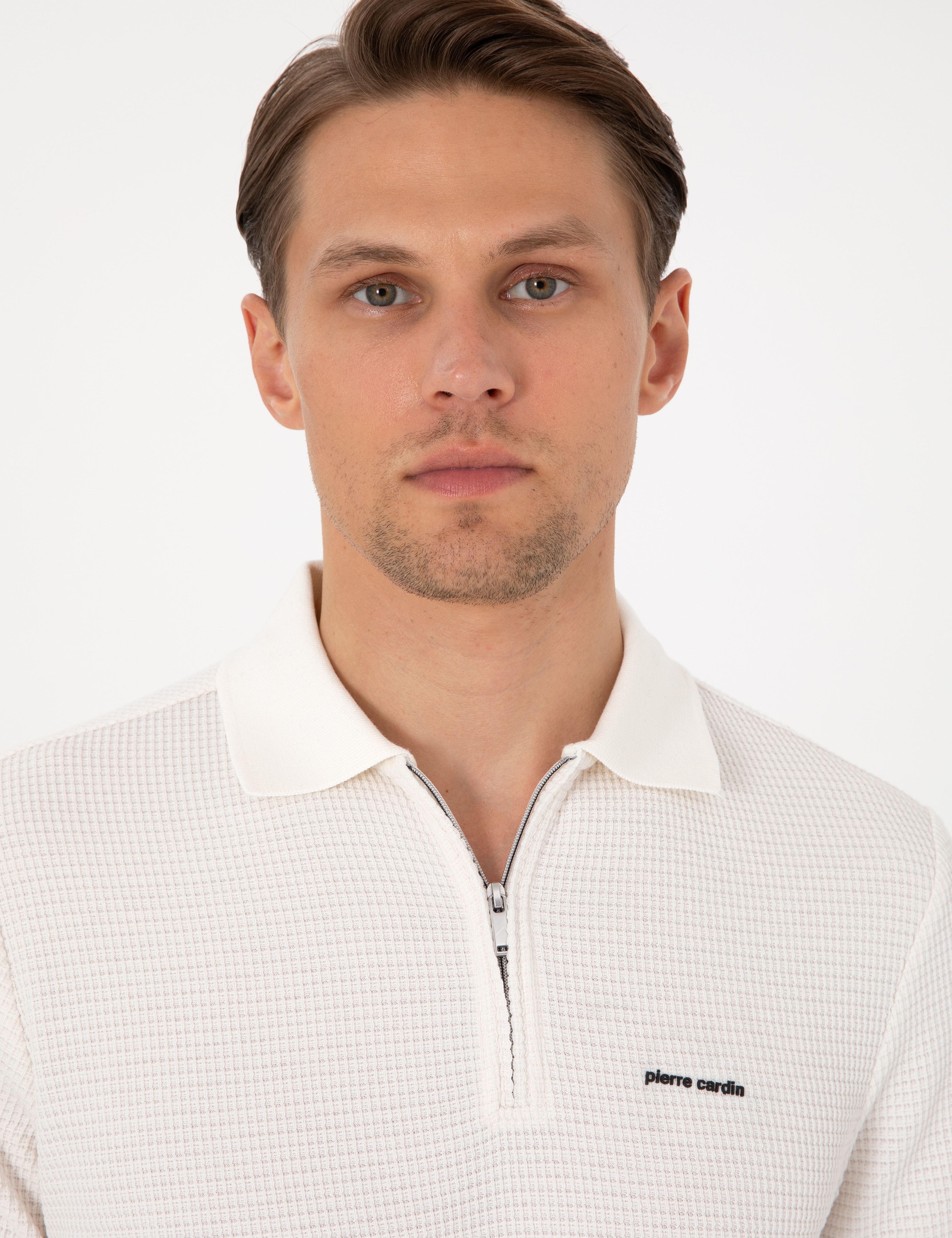 Ekru Slim Fit Örme Dokulu Polo Yaka Tişört - Image 2