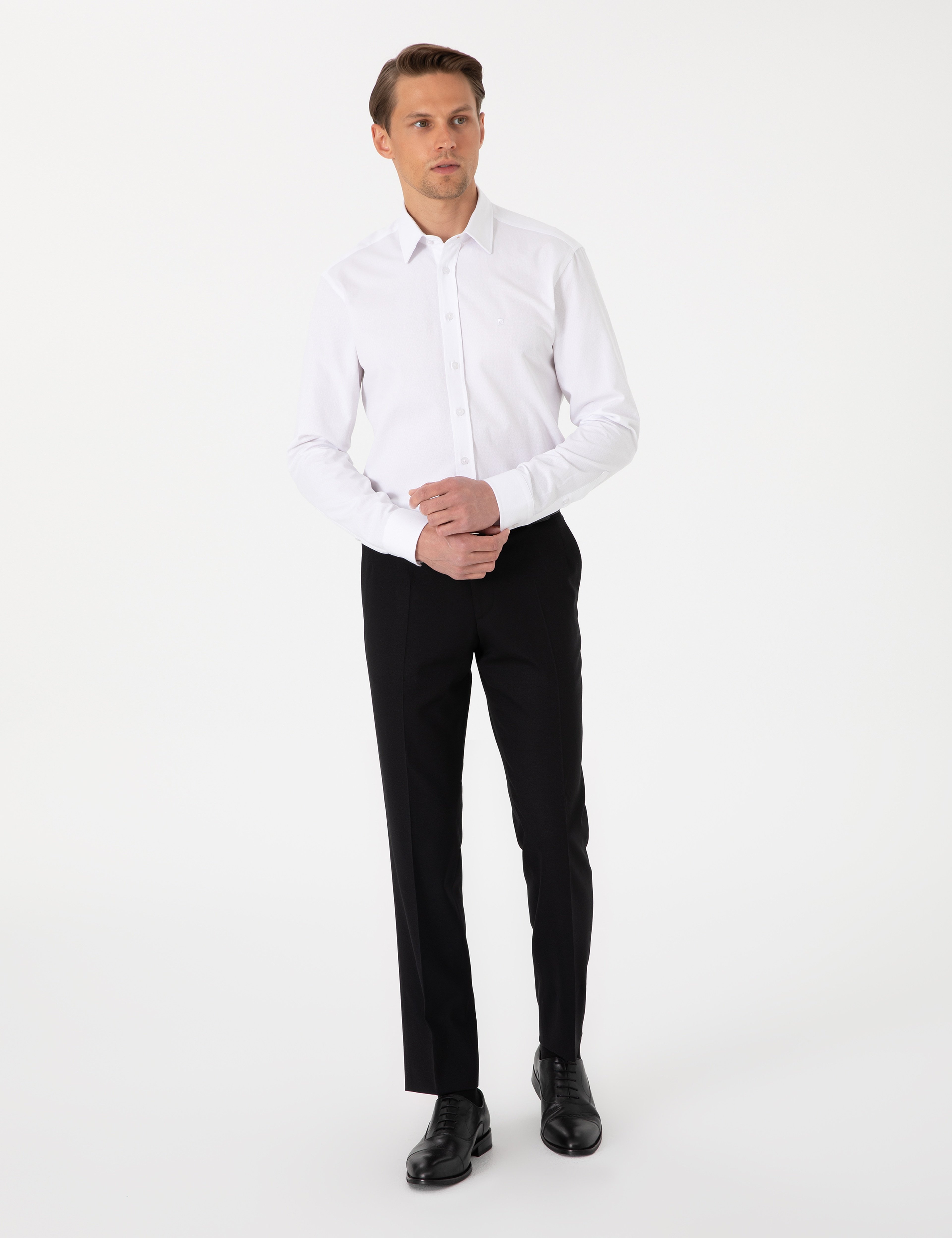 Beyaz Slim Fit Uzun Kollu Gömlek