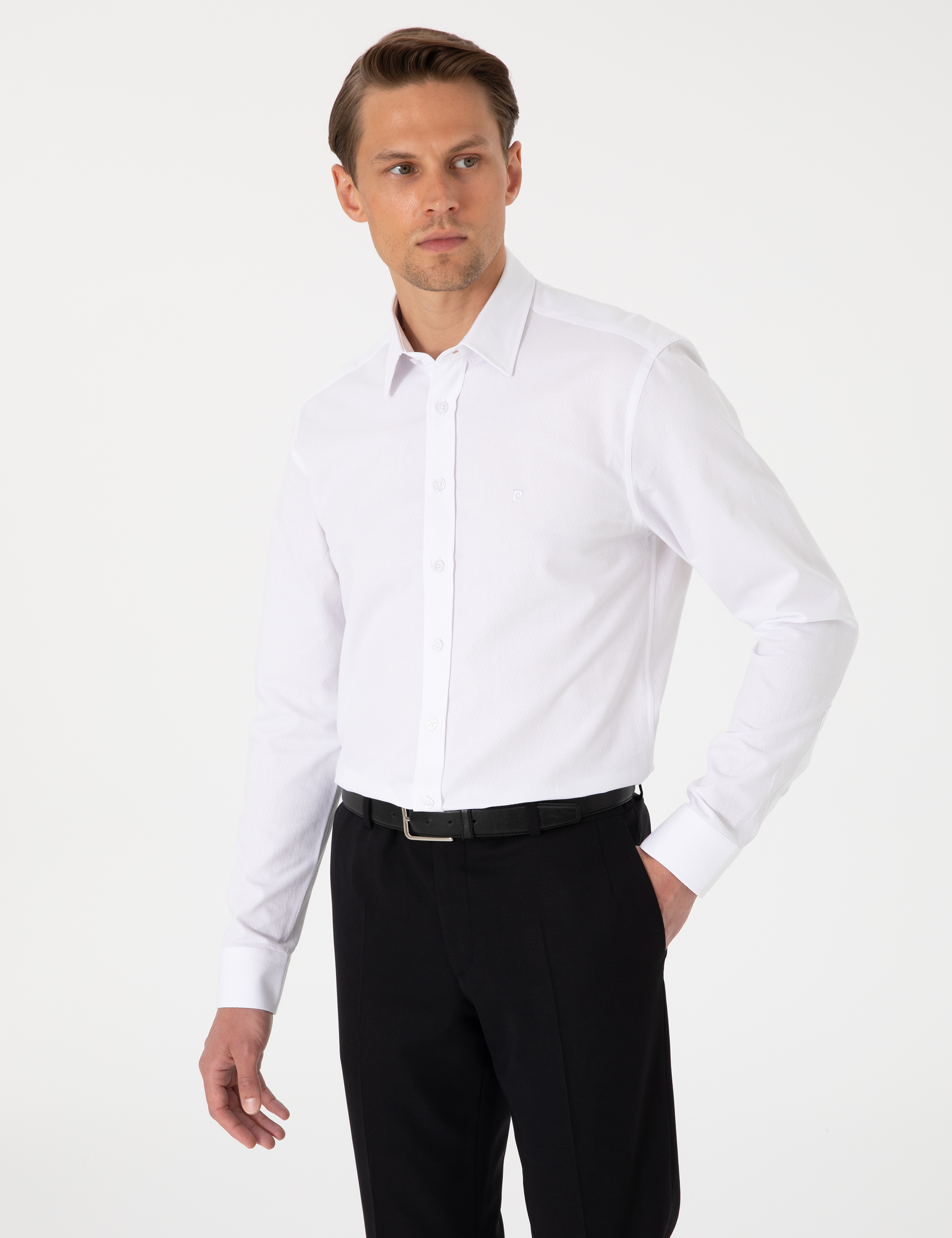 Beyaz Slim Fit Uzun Kollu Gömlek
