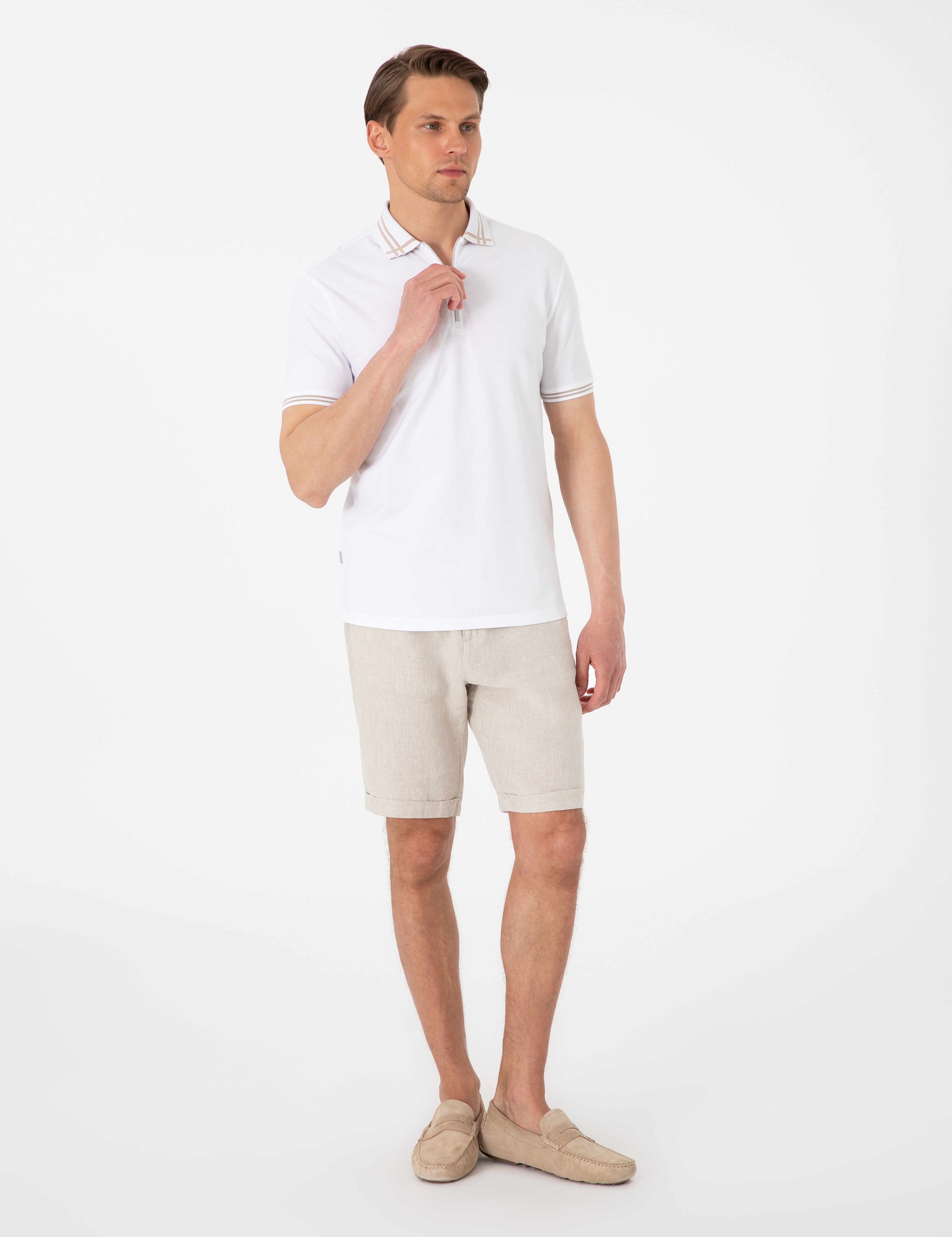 Beyaz Slim Fit Tişört - Image 4