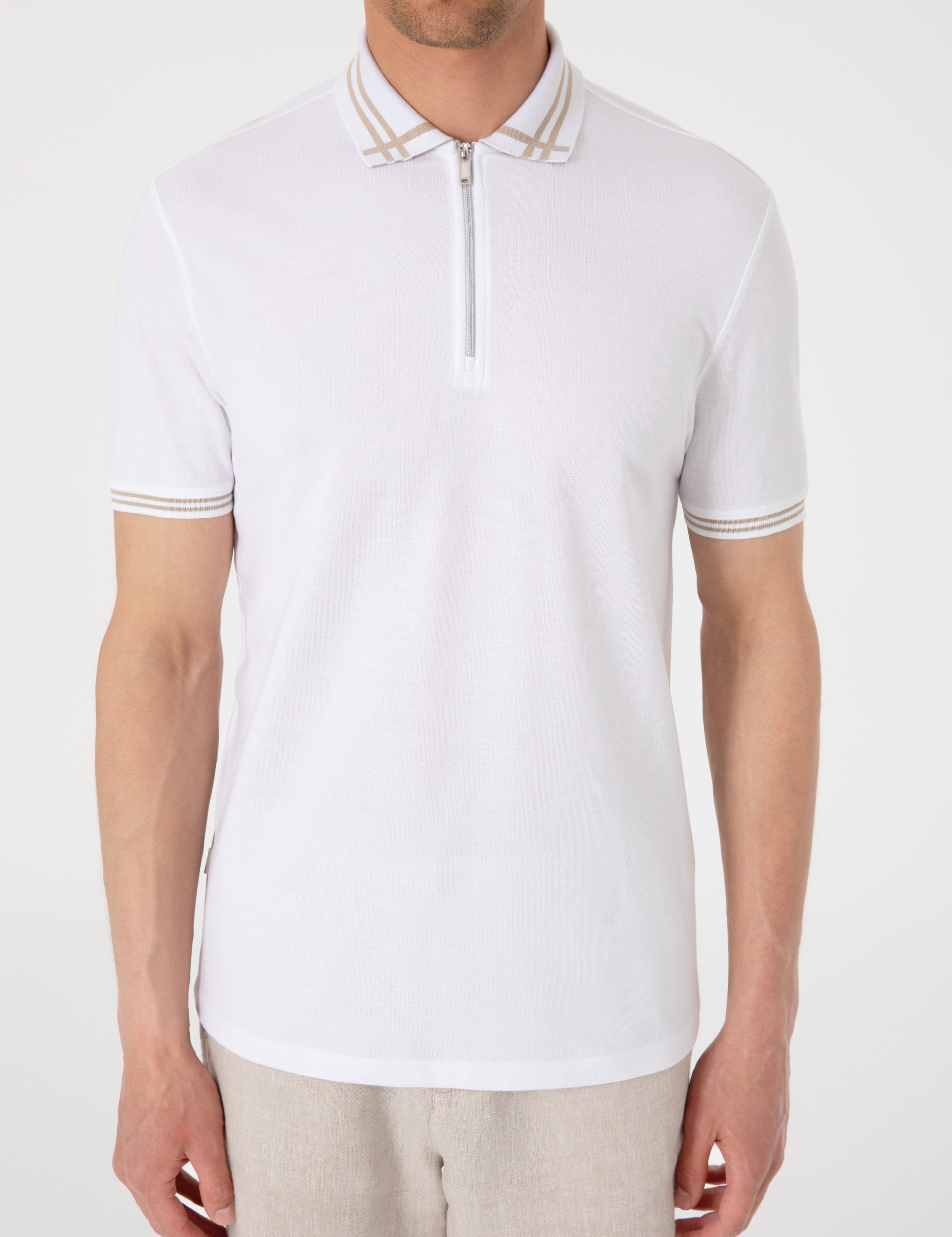 Beyaz Slim Fit Tişört - Image 6
