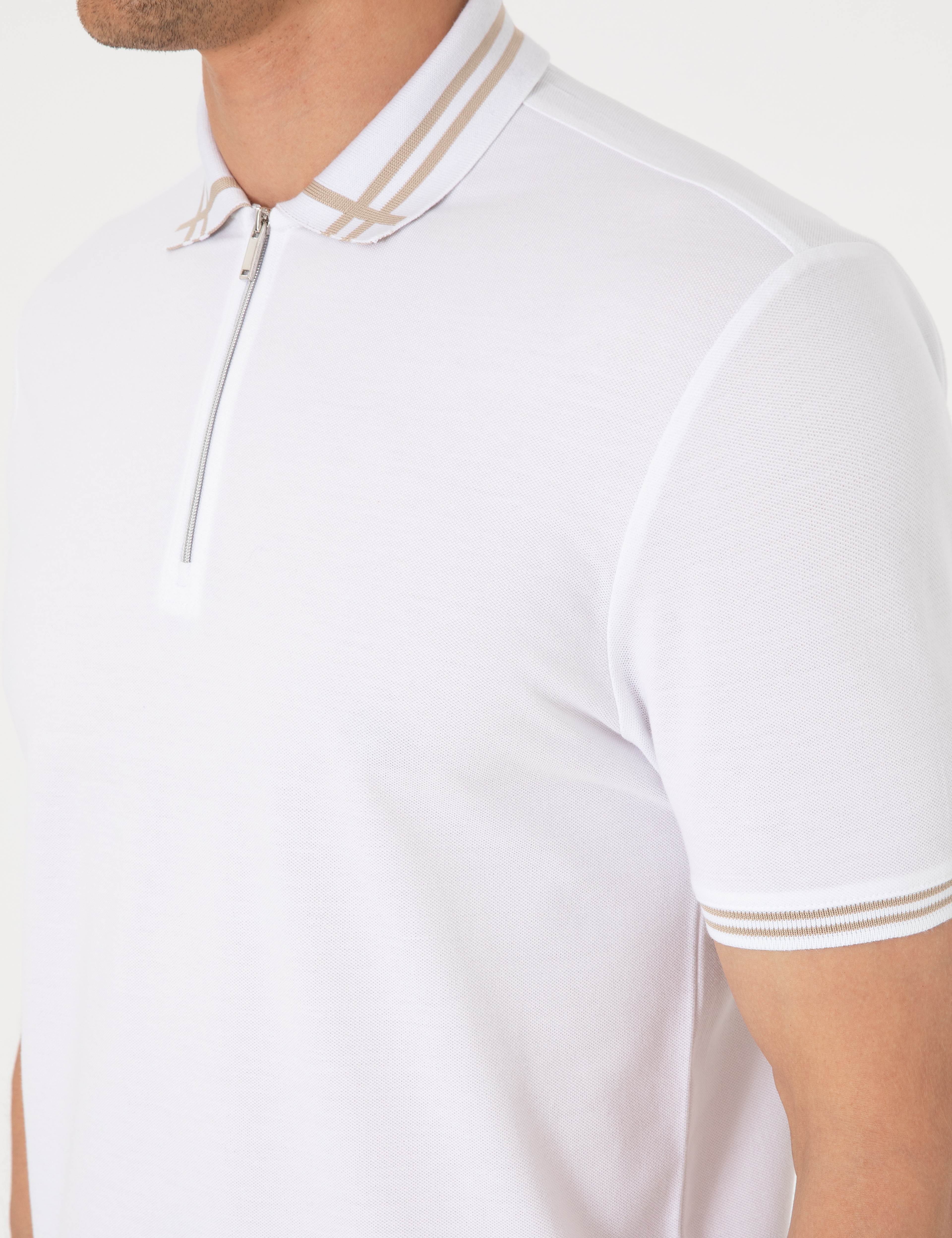 Beyaz Slim Fit Tişört - Image 7