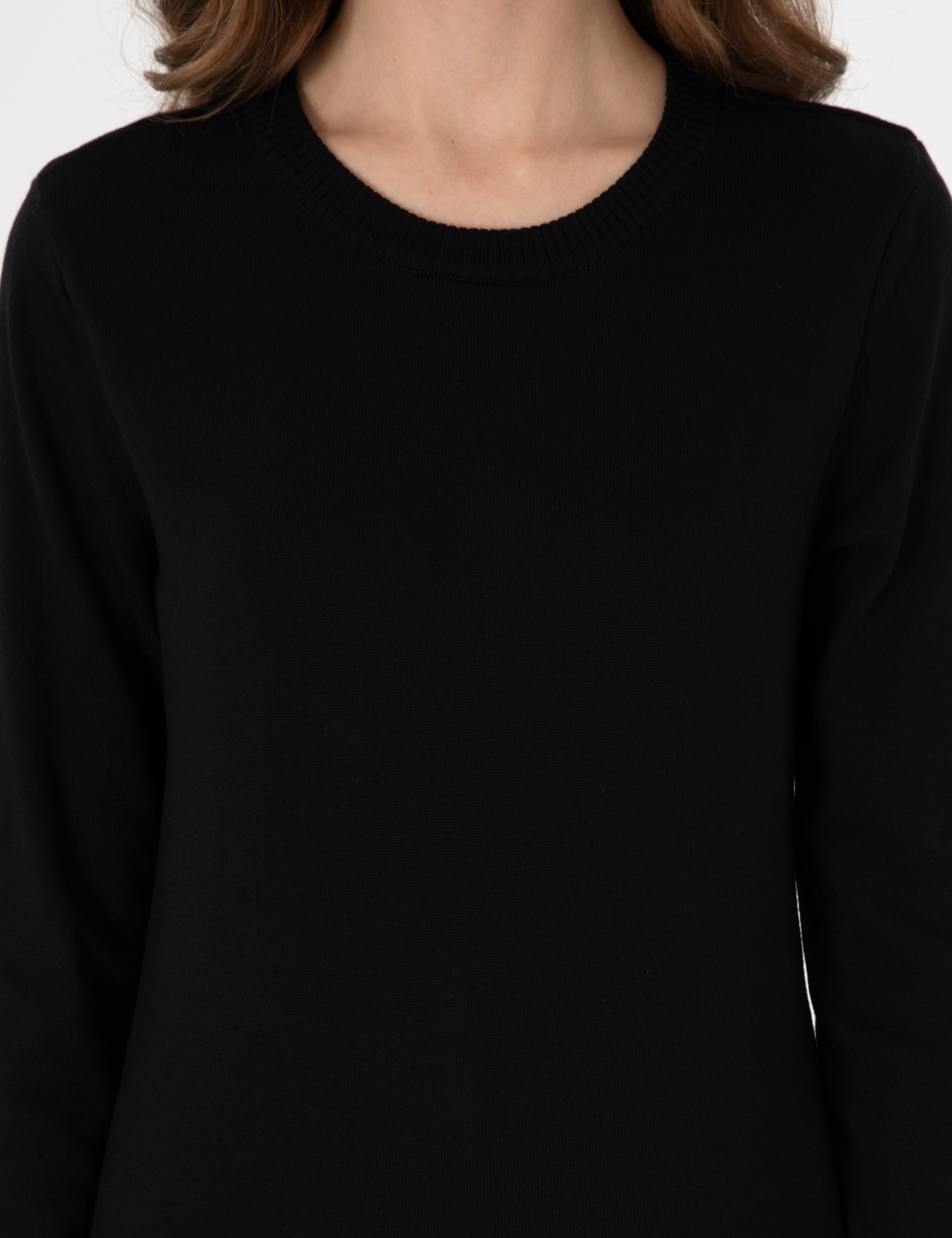 Siyah Slim Fit Bisiklet Yaka Basic Kazak