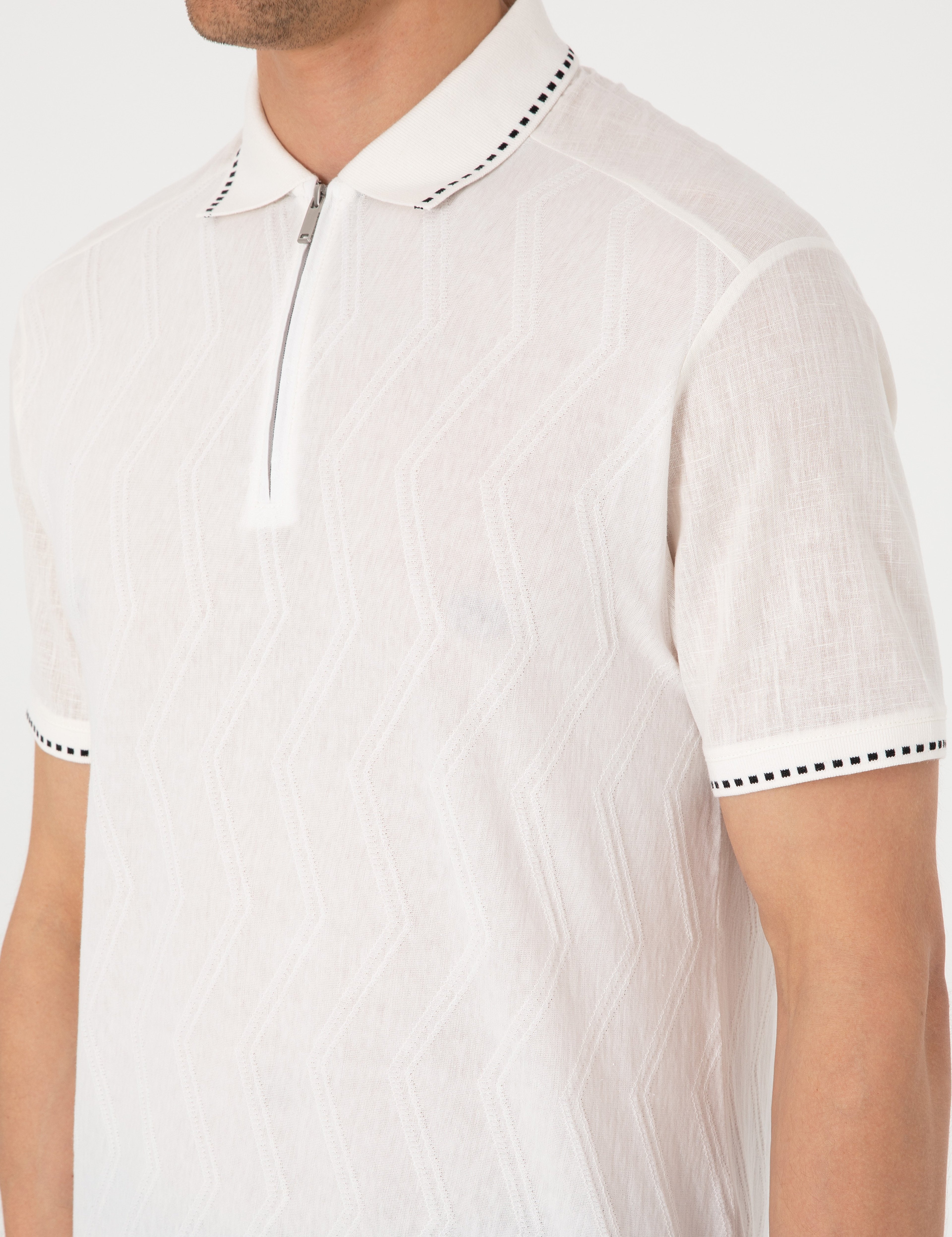 Beyaz Regular Fit Tişört - Image 7
