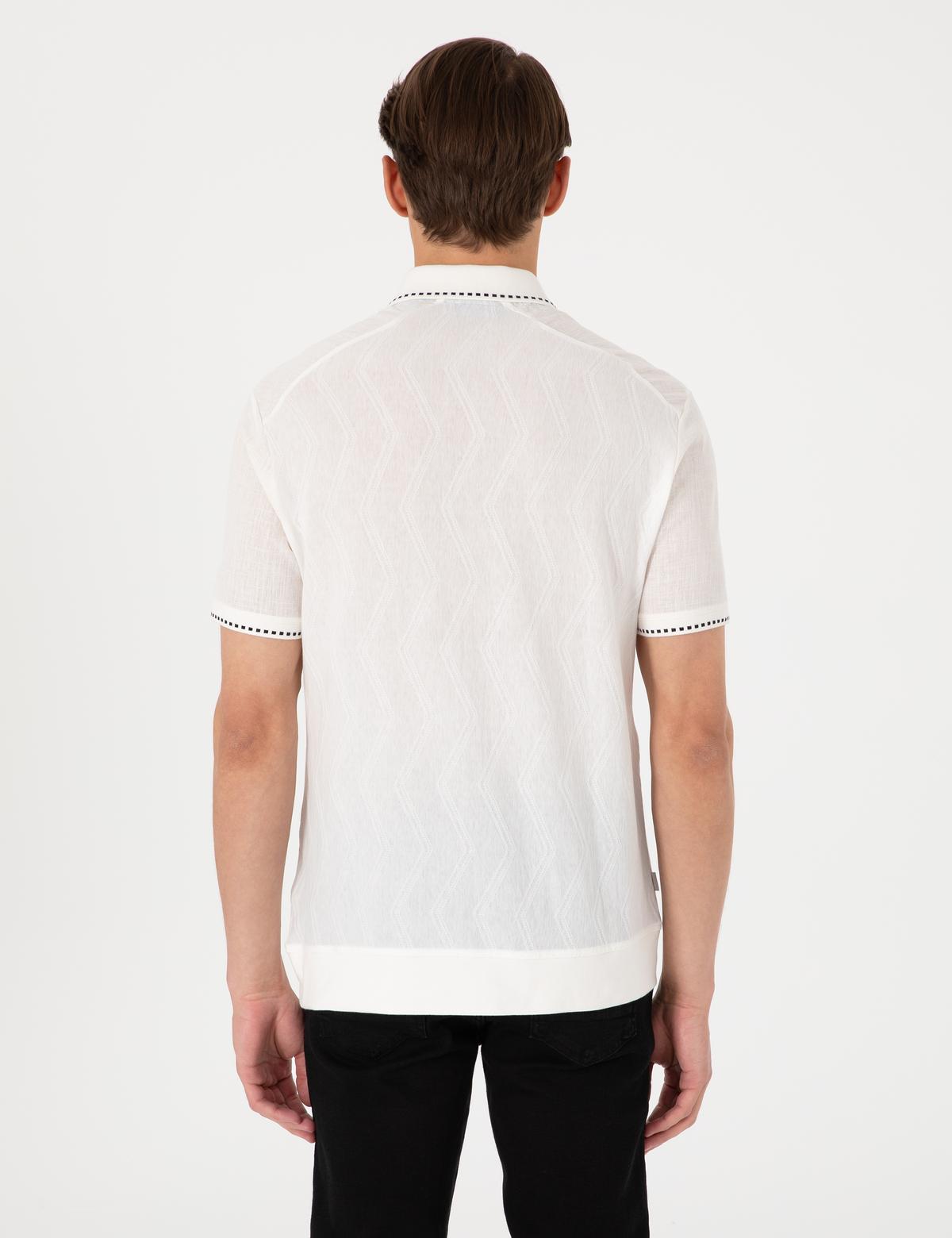 Beyaz Regular Fit Tişört - 50302591033