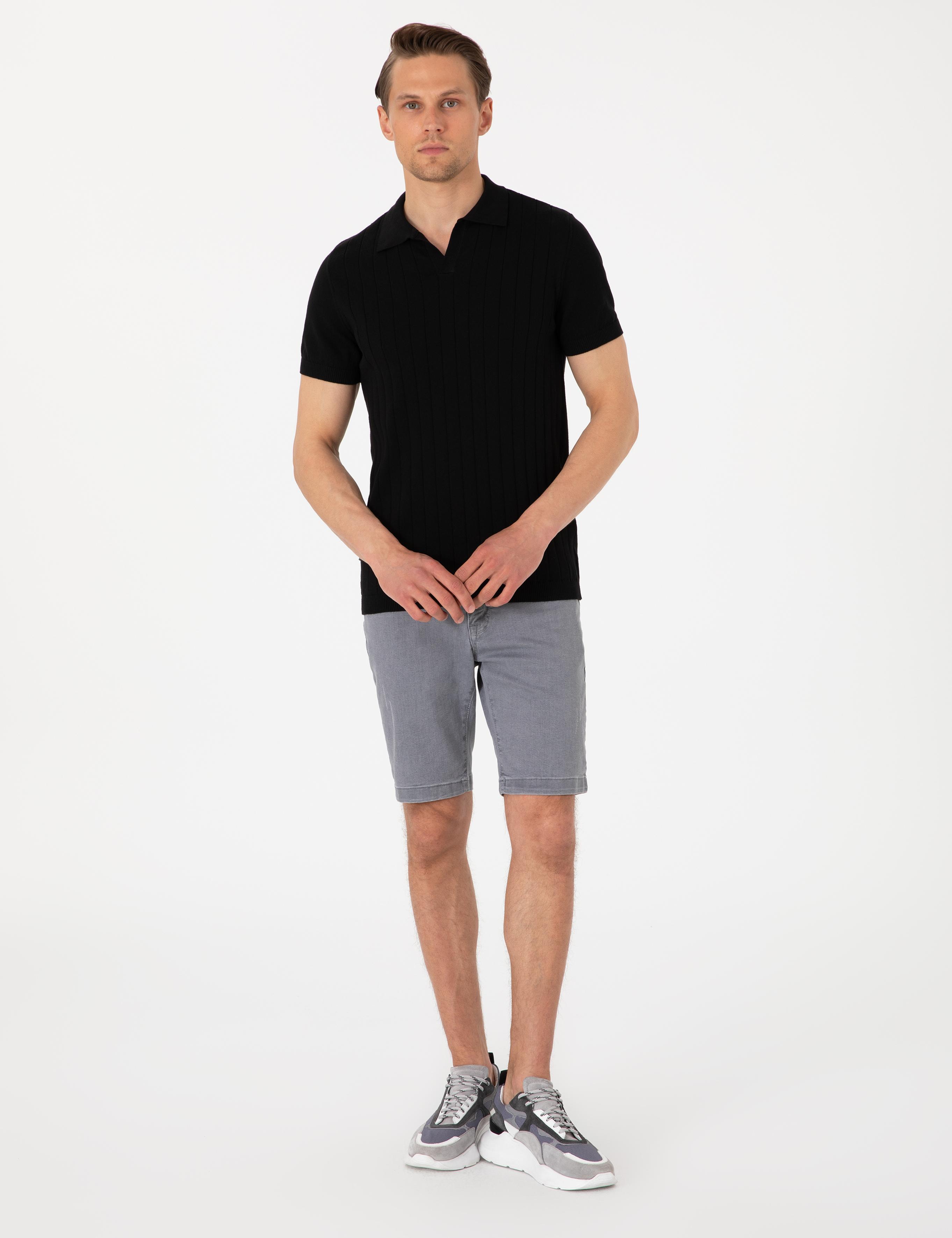 Siyah Slim Fit  %100 Pamuk Polo Yaka Triko Tişört