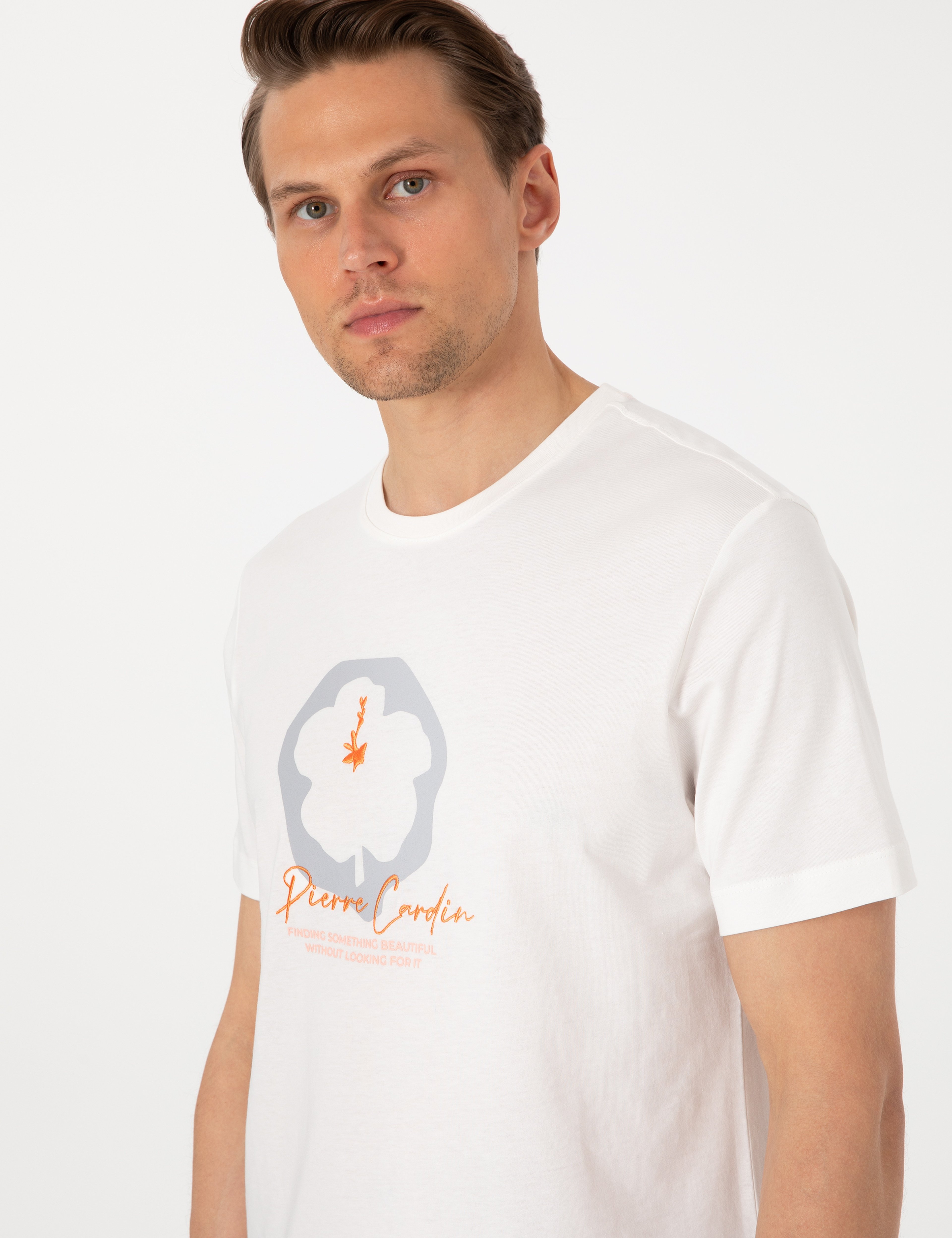 Ekru Slim Fit Tişört