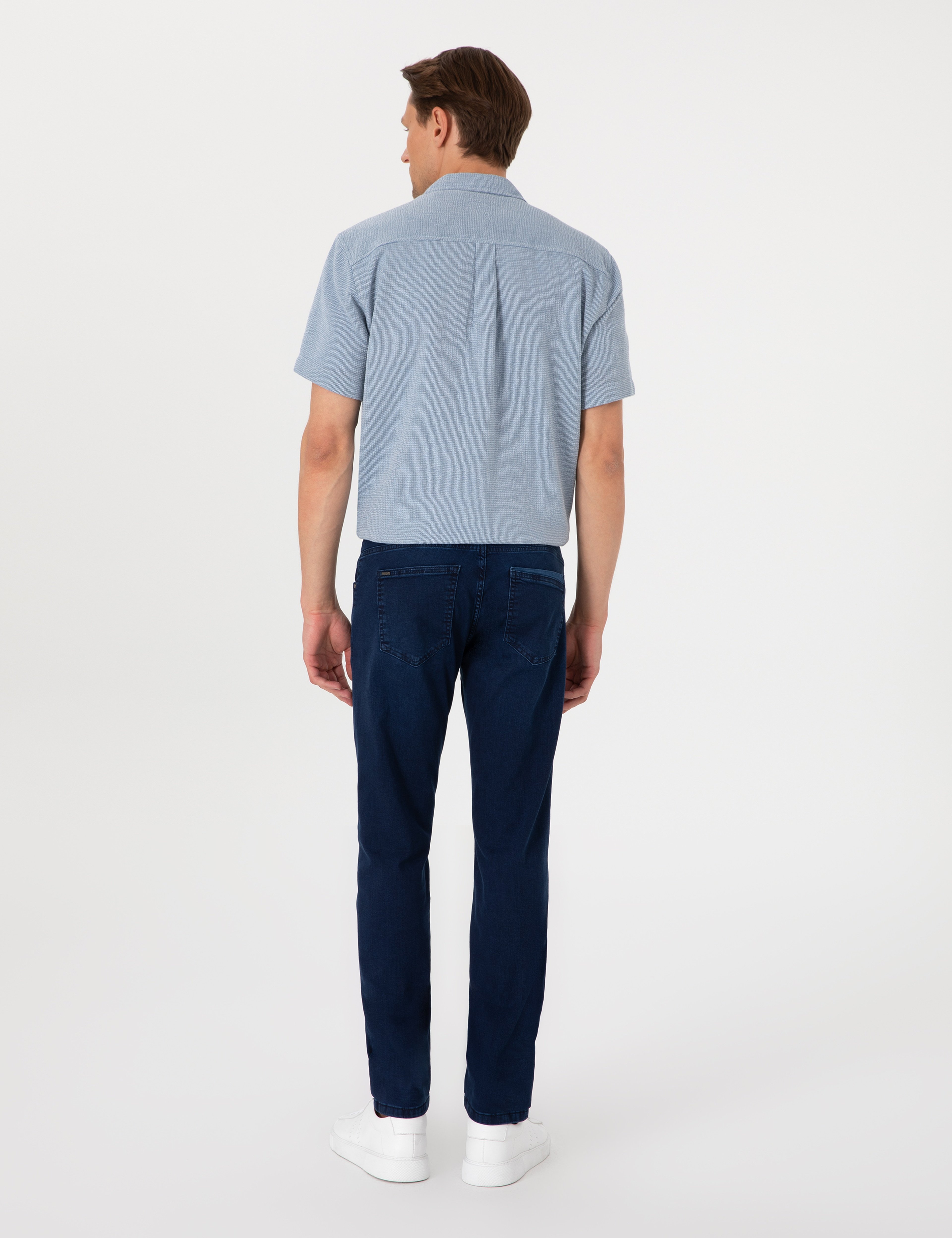 Lacivert Straight Fit Jean Pantolon