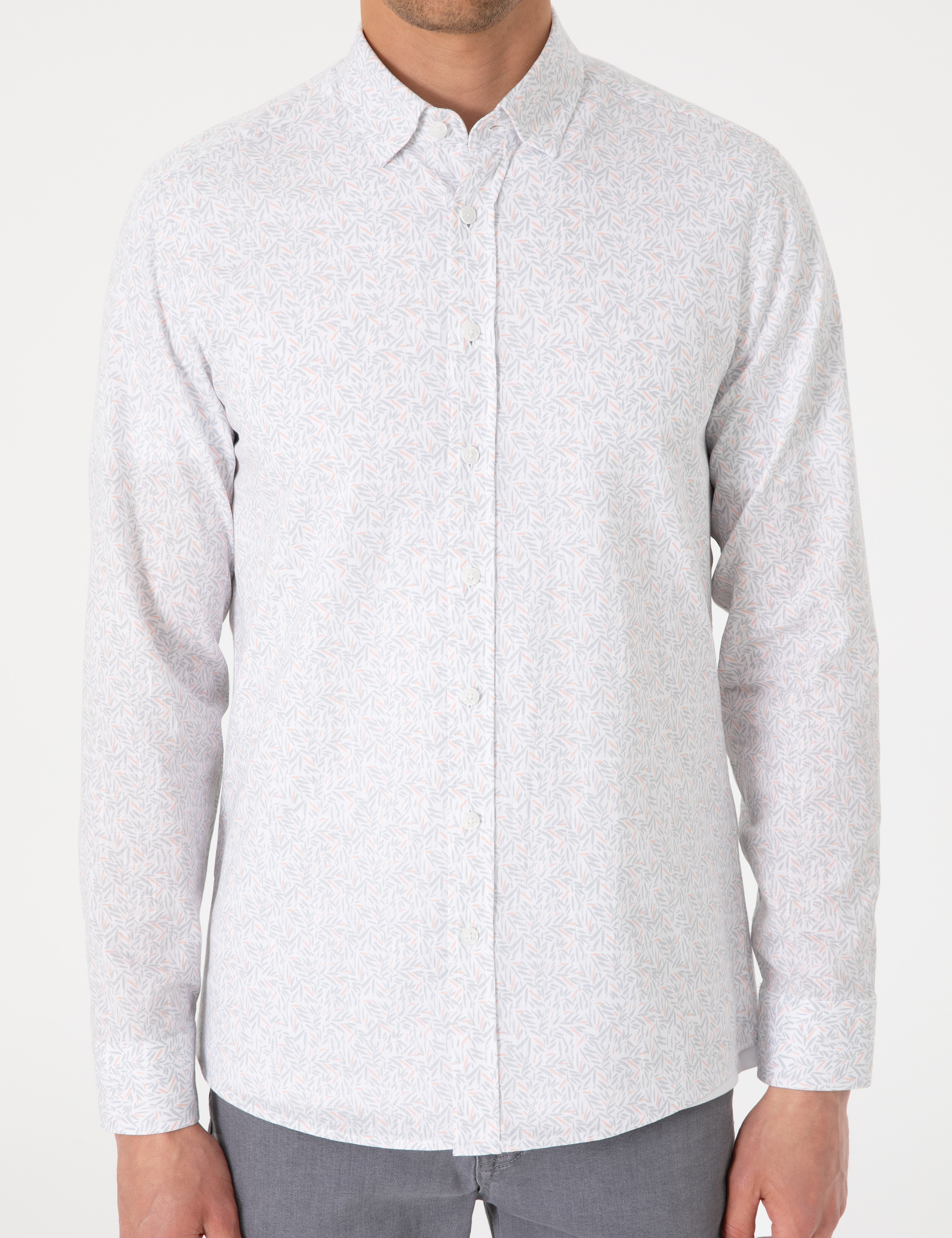 Beyaz Desen Baskılı Slim Fit Uzun Kollu Gömlek