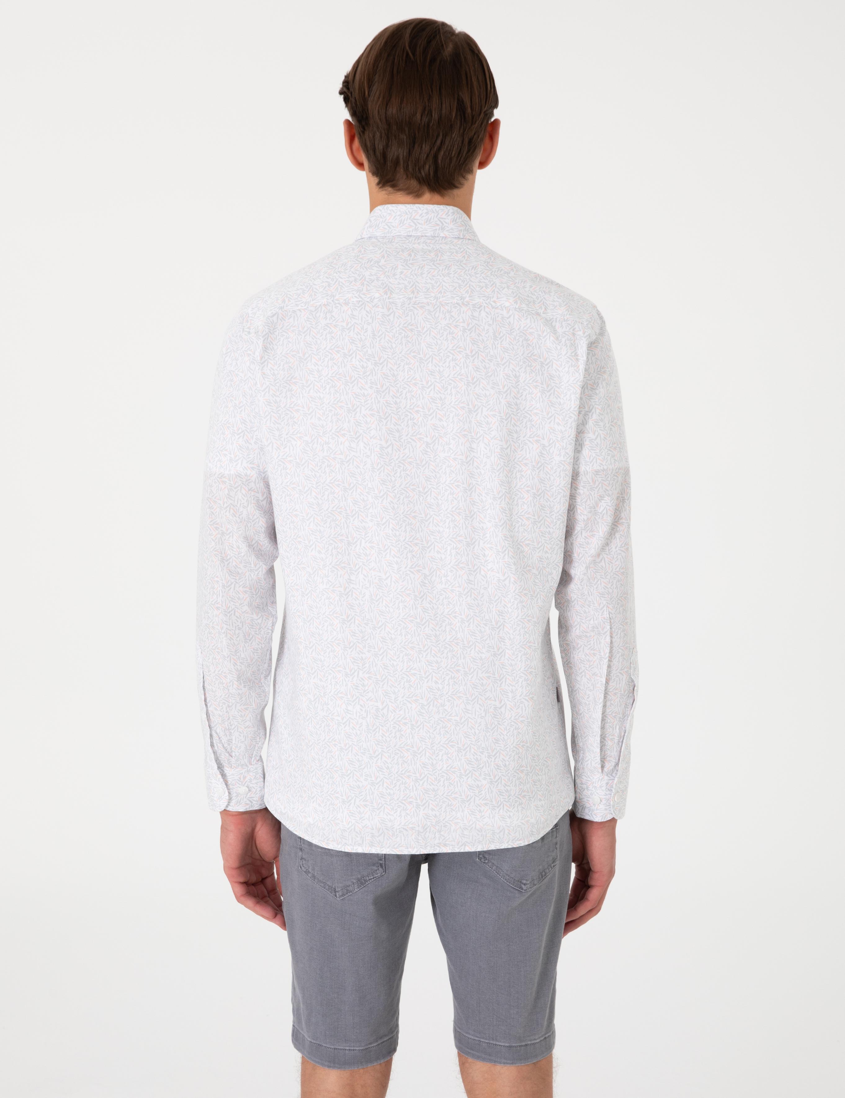 Beyaz Desen Baskılı Slim Fit Uzun Kollu Gömlek