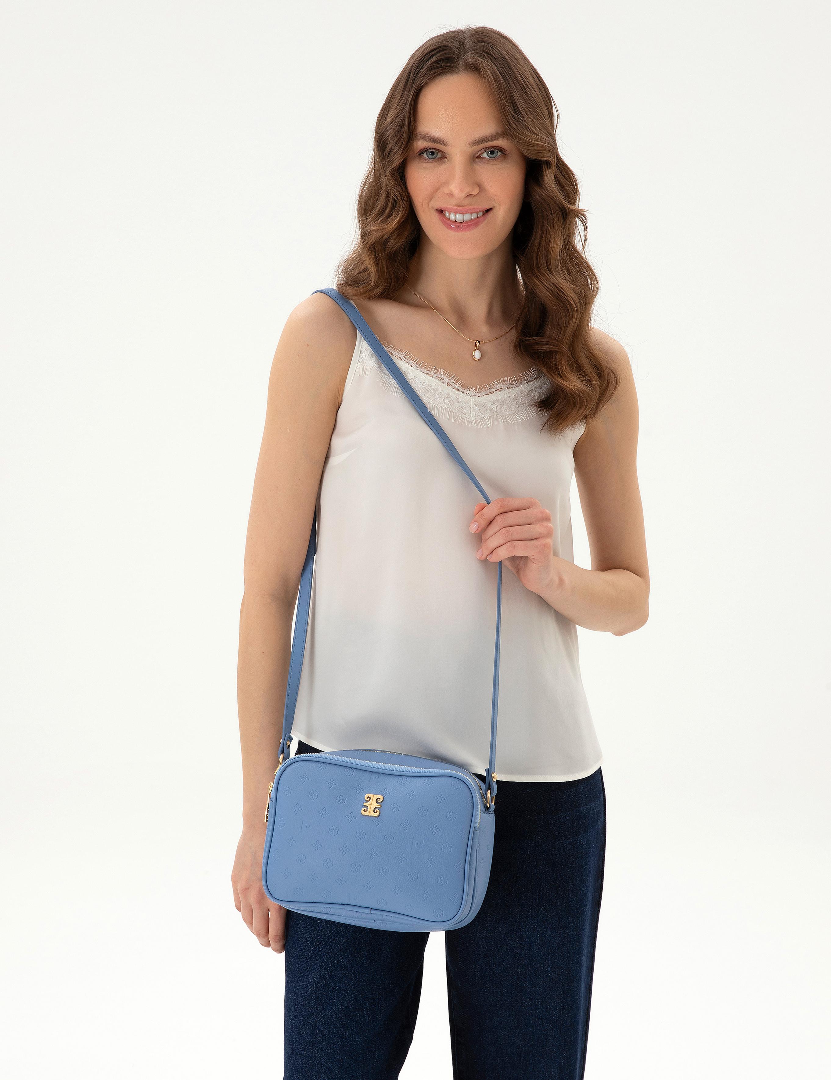 Açık Mavi Çapraz Çanta