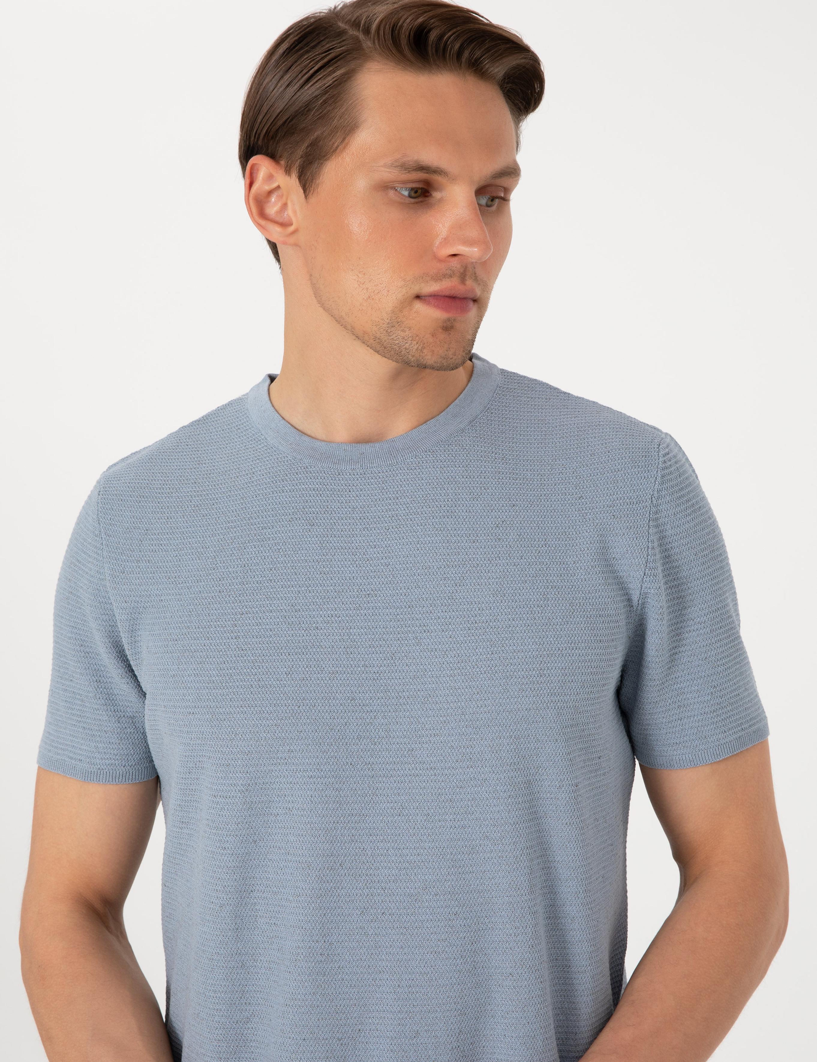 Mavi Slim Fit Keten Karışımlı Bisiklet Yaka Triko Tişört