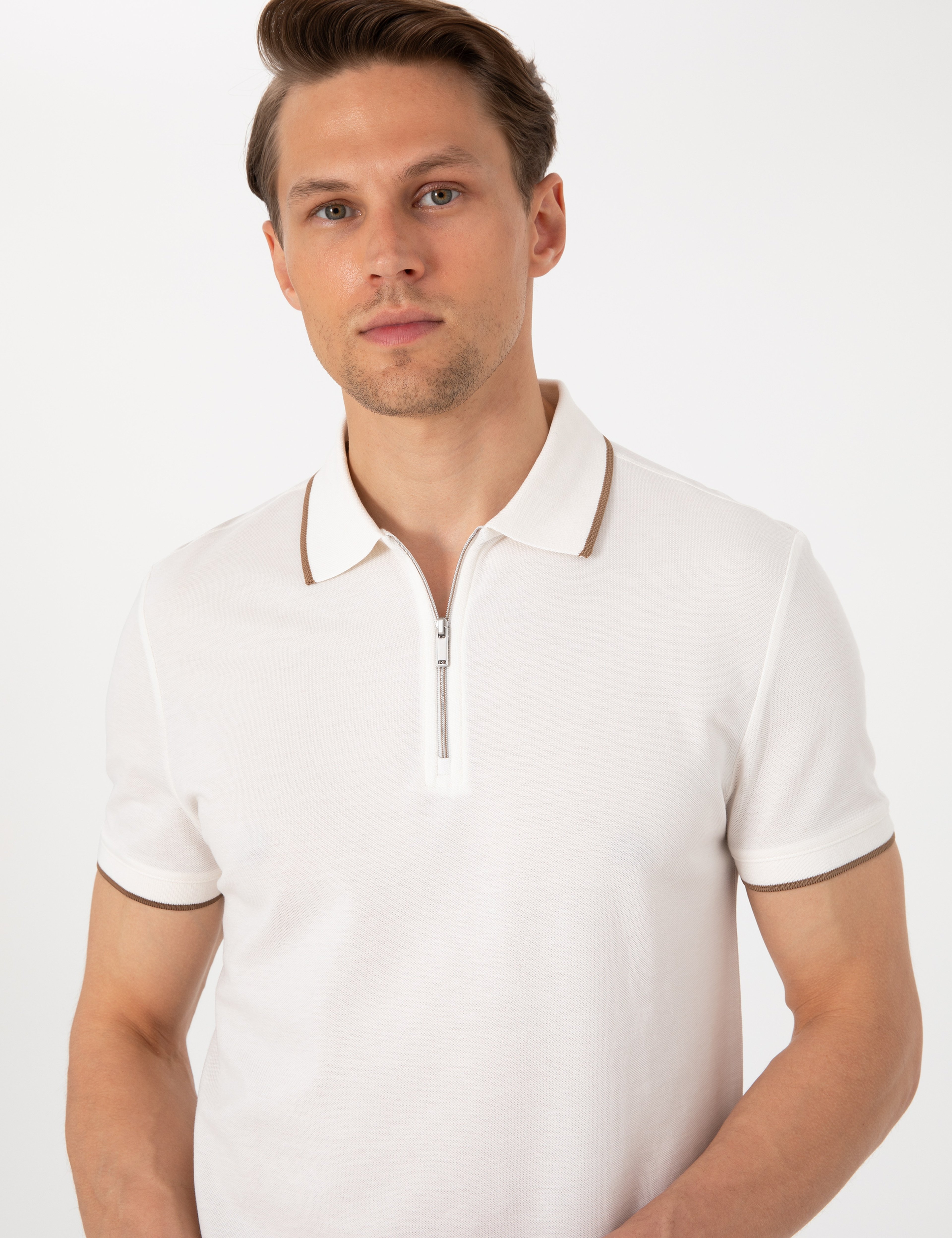 Ekru Slim Fit Polo Yaka Tişört