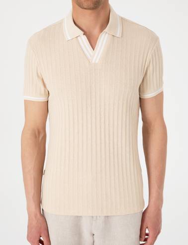 Bej Slim Fit Örme Dokulu Apaş Yaka Tişört