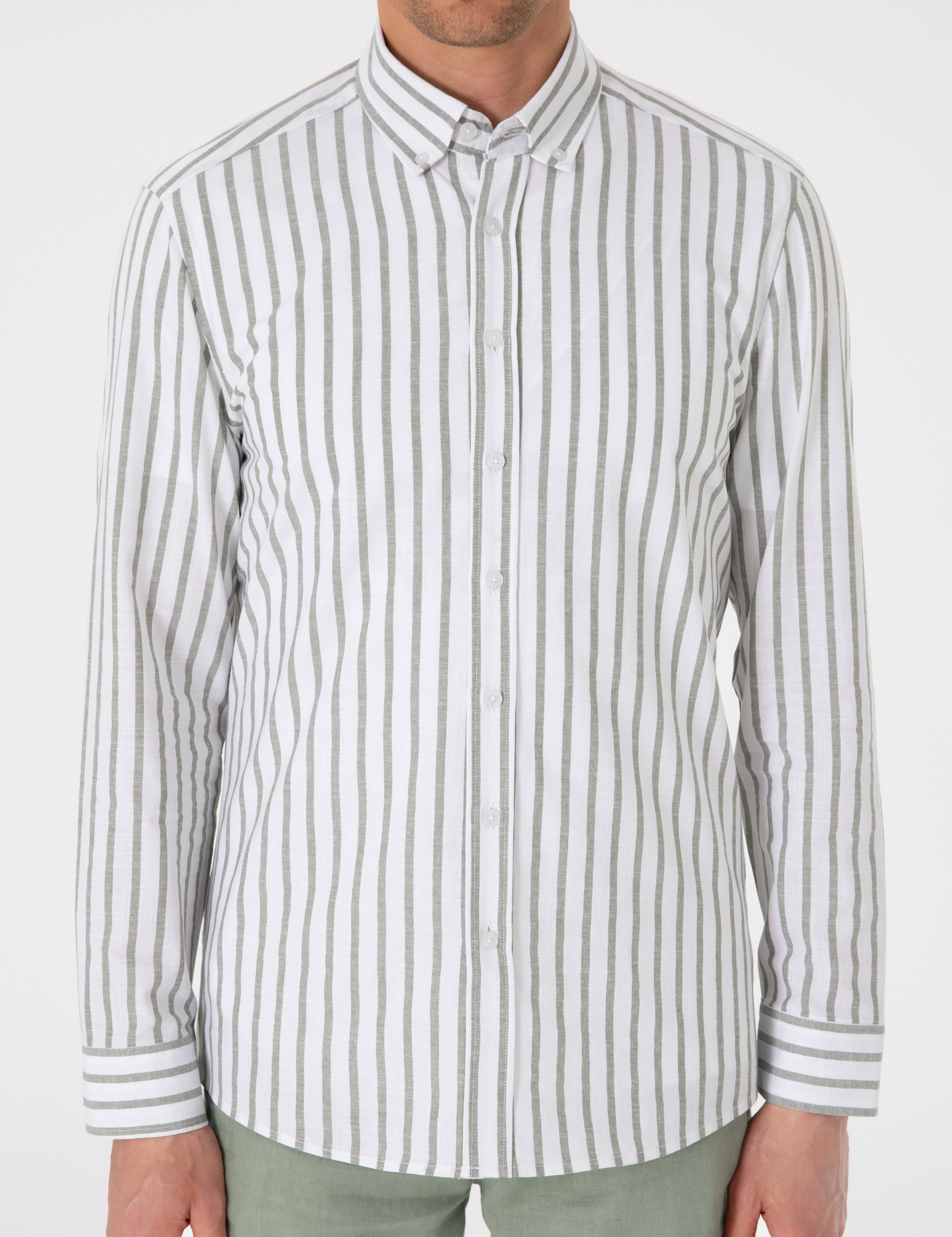 Haki Regular Fit Çizgili Uzun Kollu Gömlek - Image 6