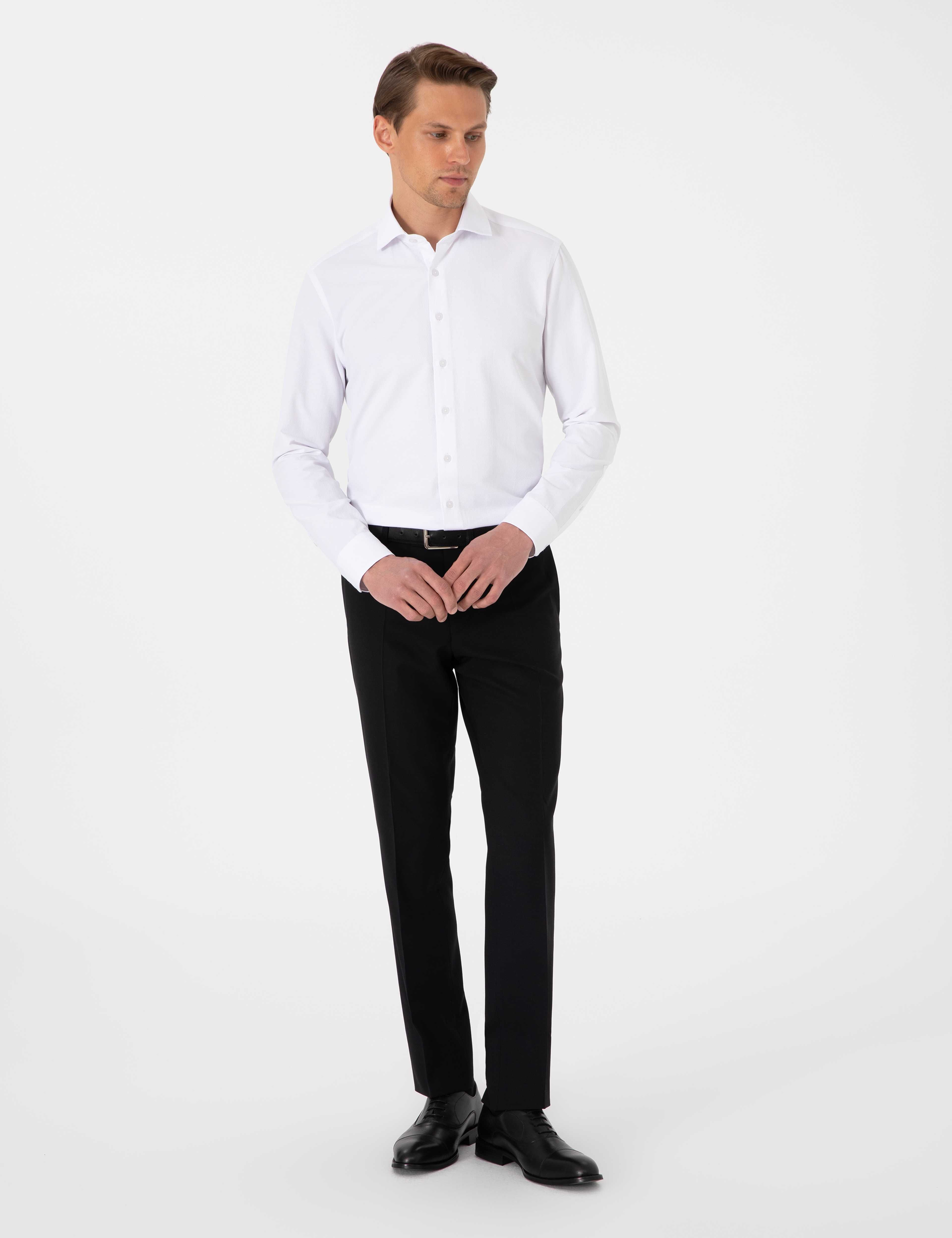 Beyaz Slim Fit Uzun Kollu Armürlü Gömlek - Image 4