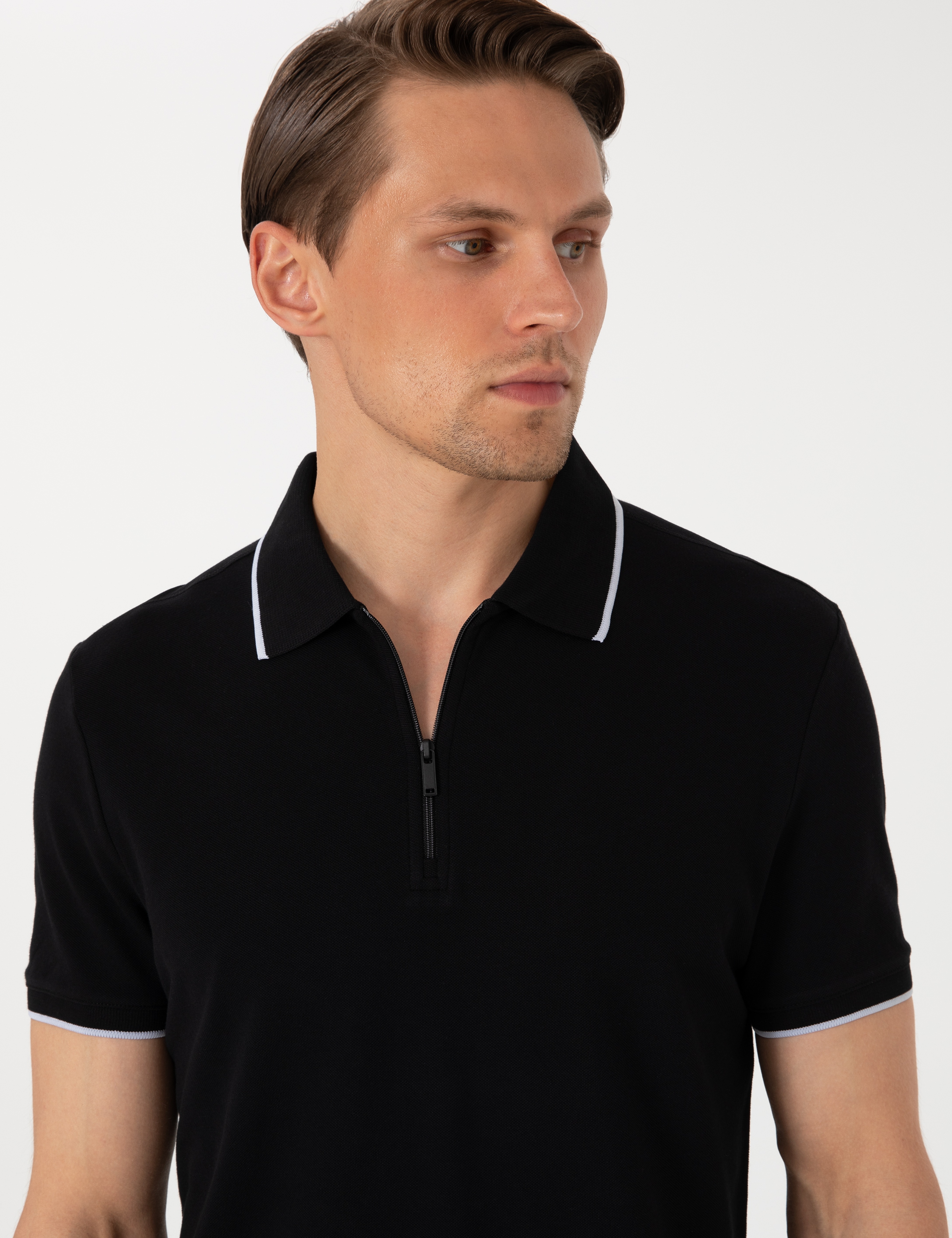 Siyah Slim Fit Polo Yaka Tişört - Image 2