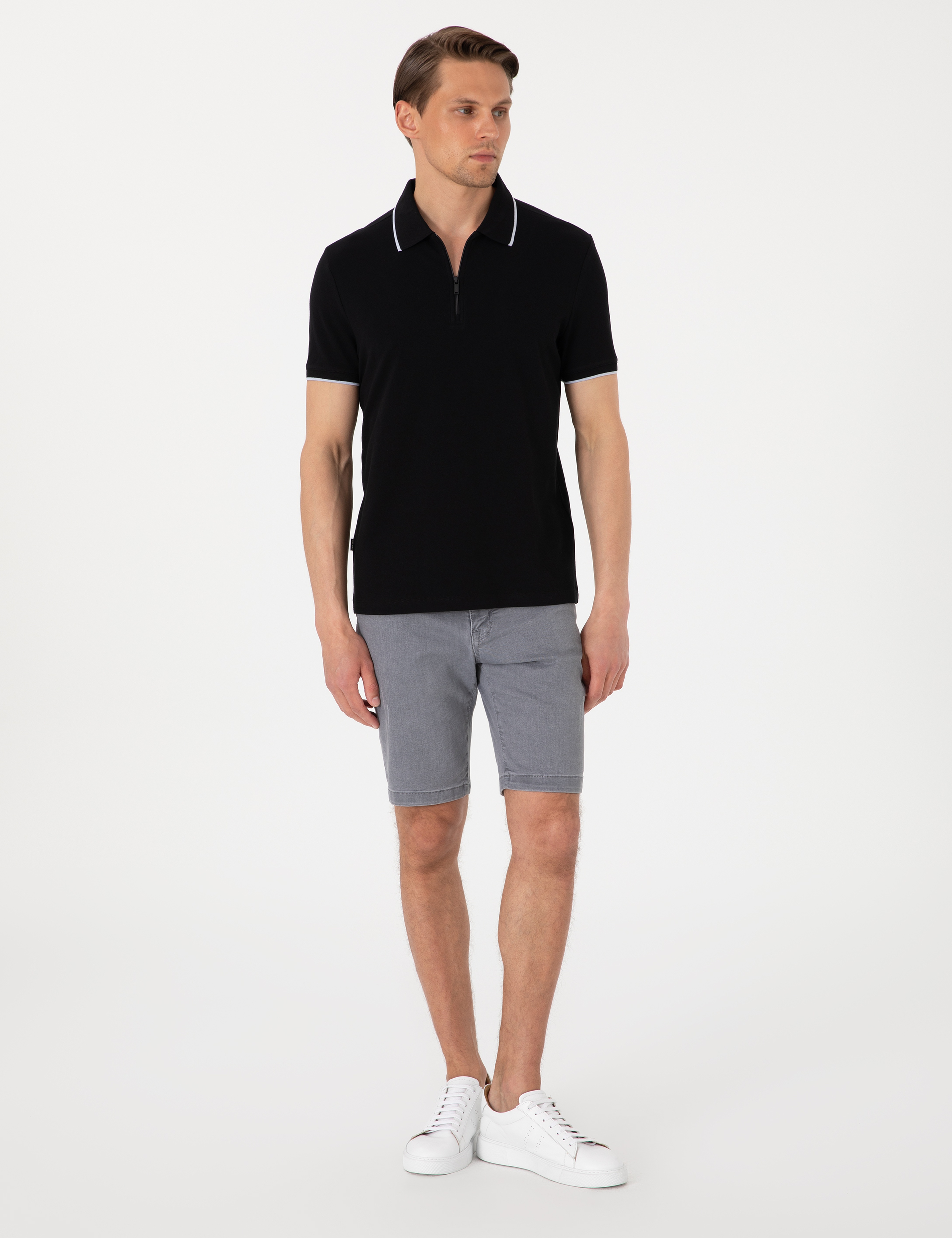 Siyah Slim Fit Polo Yaka Tişört - Image 4
