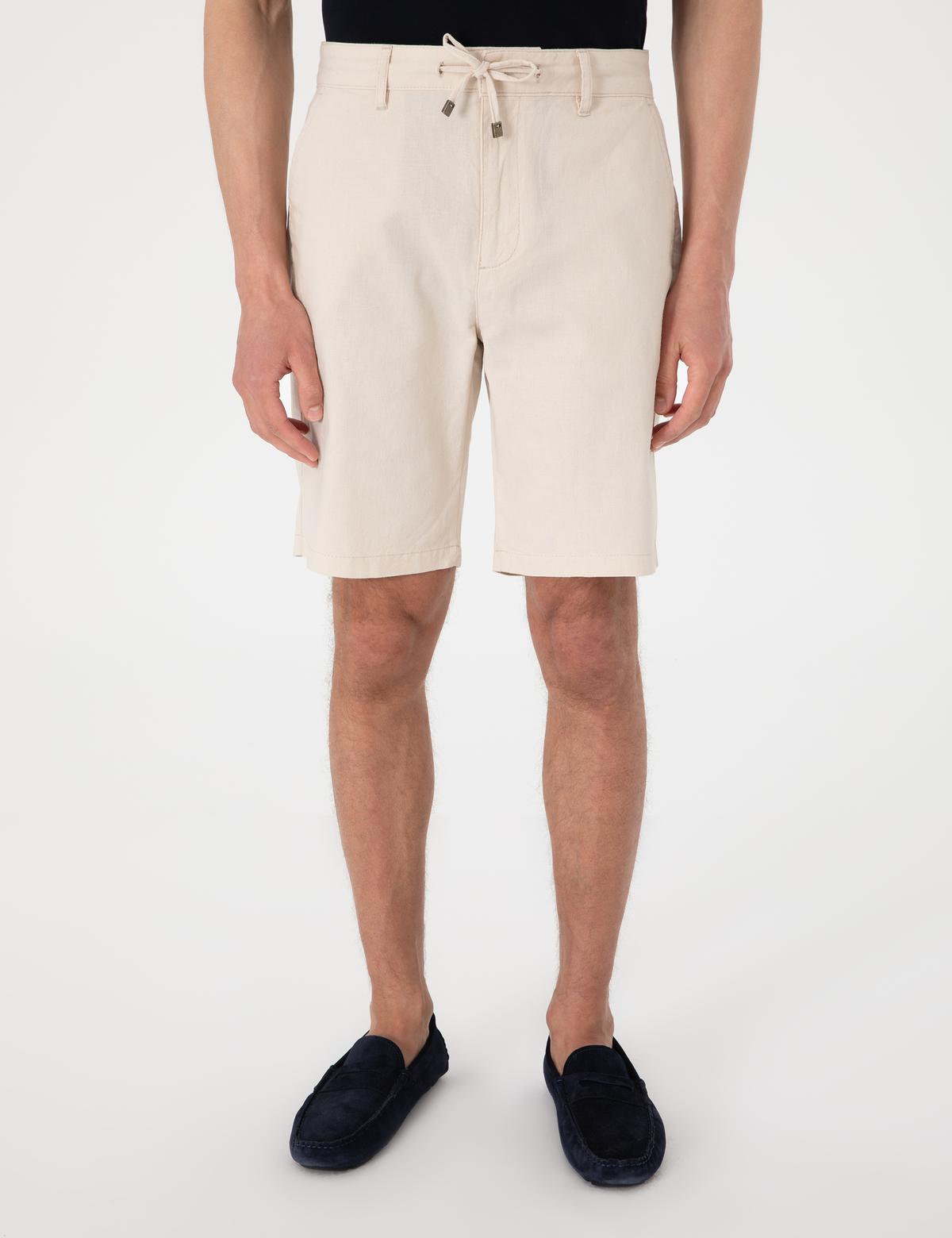 Bej Slim Fit Keten Karışımlı Beli Bağcıklı Dokuma Şort - 50308147002