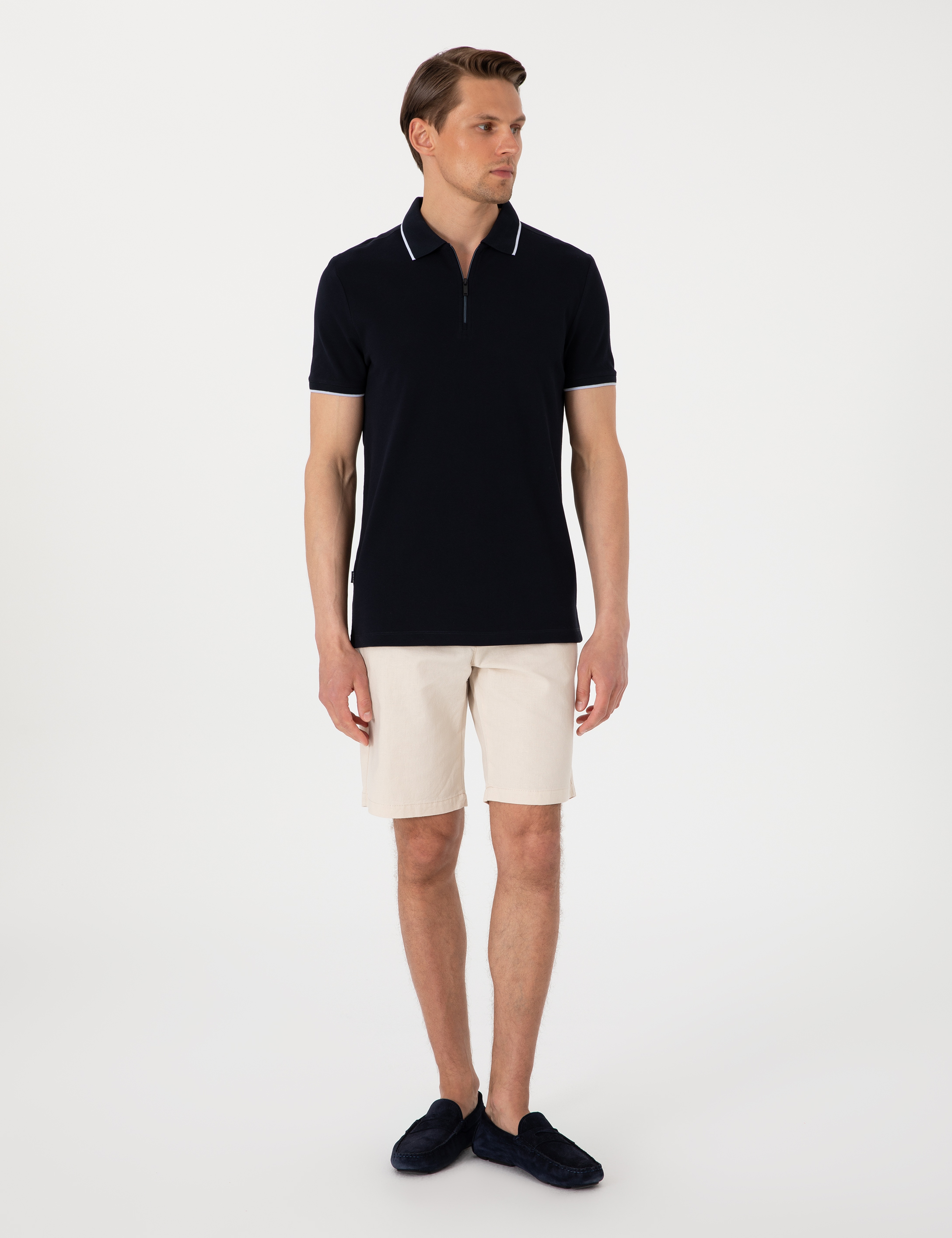 Bej Slim Fit Keten Karışımlı Beli Bağcıklı Dokuma Şort