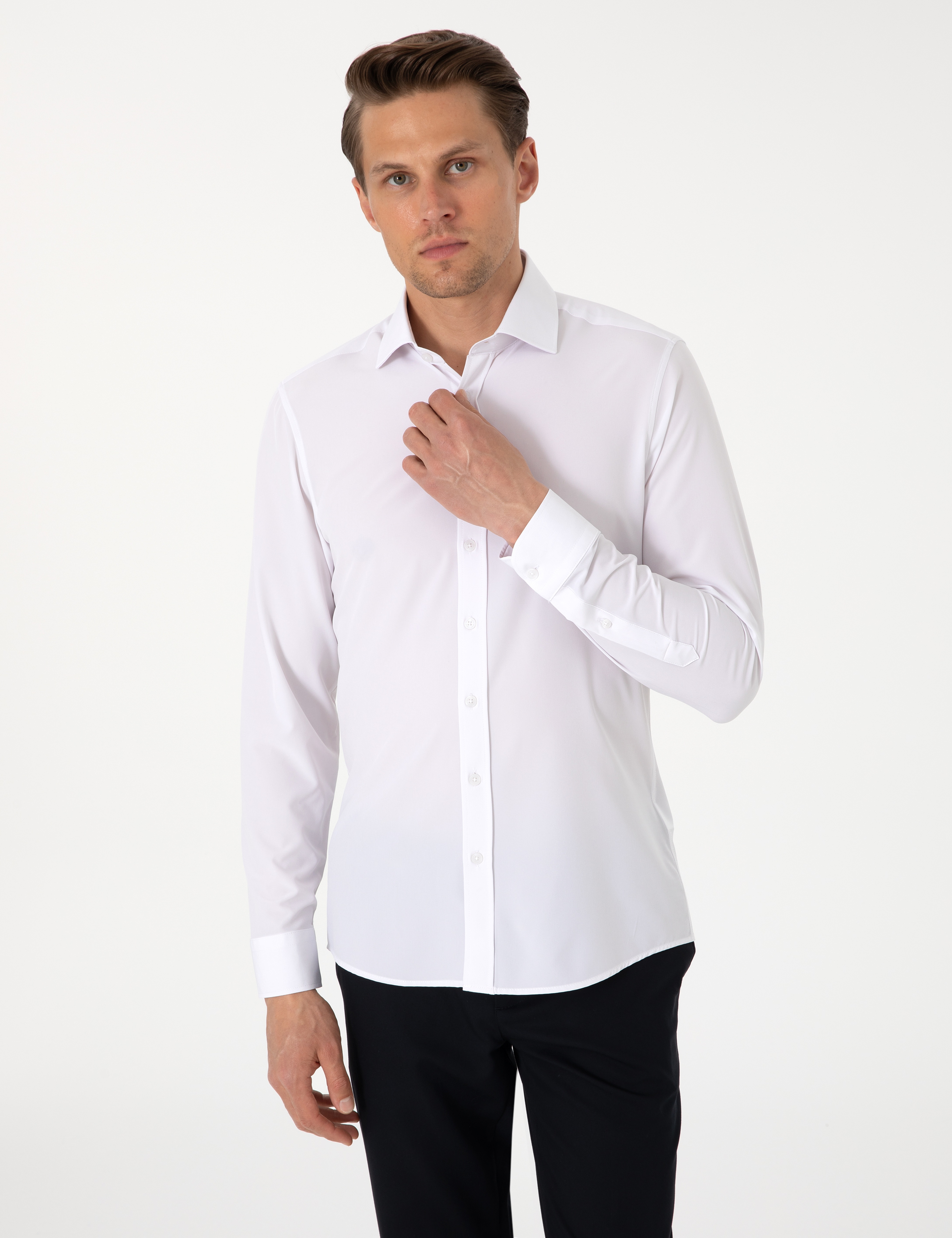 Beyaz Ekstra Slim Fit Uzun Kollu Gömlek - Image 1