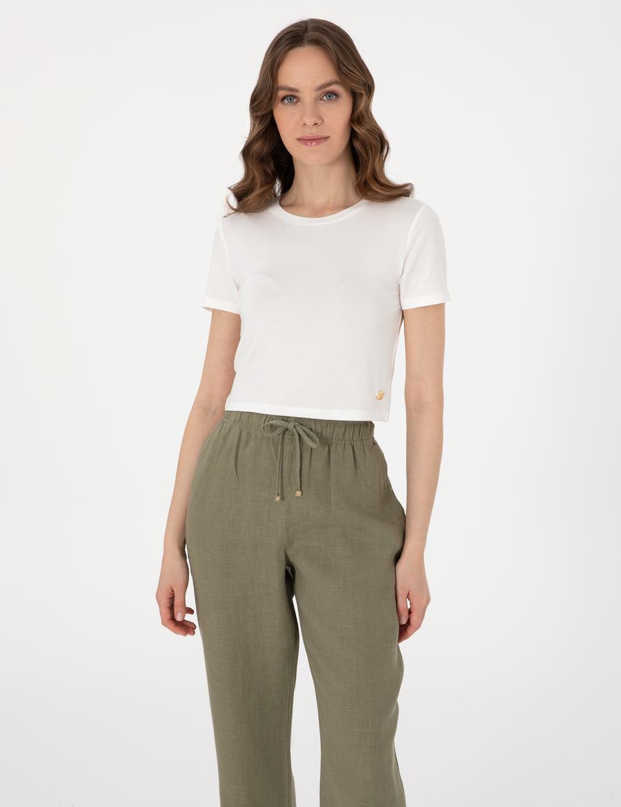 Beyaz Regular Fit Crop Tişört